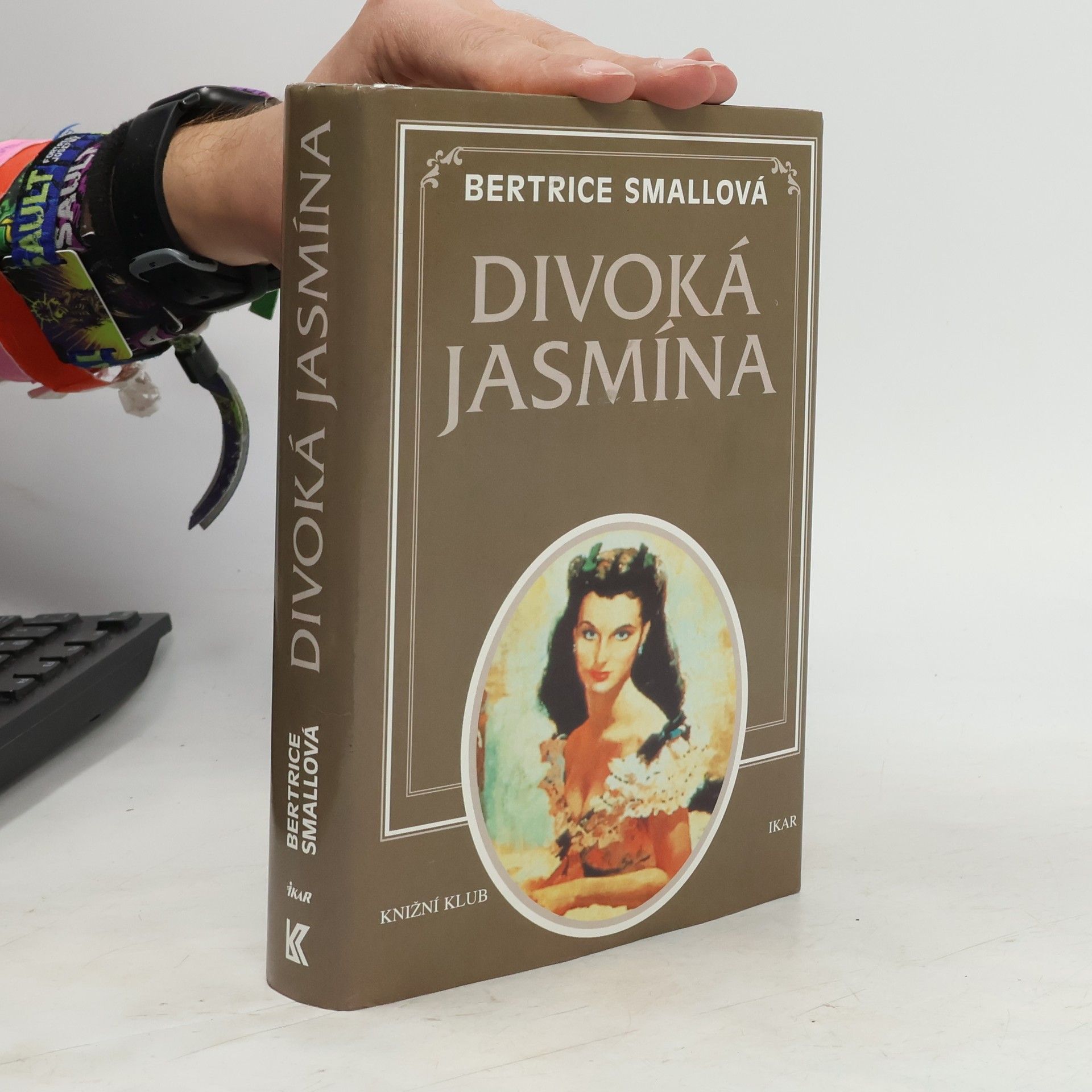 Bertrice Small Divoká Jasmína