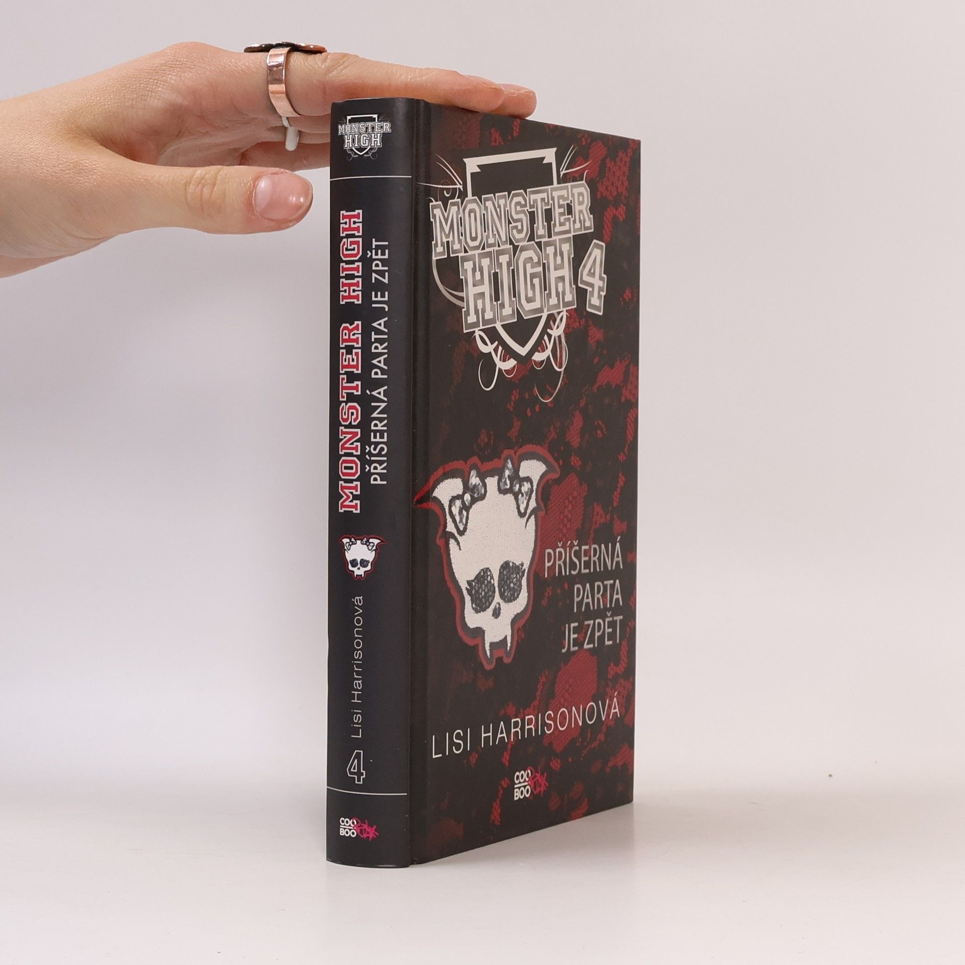 Lisi Harrison Příšerná parta je zpět. Monster High 4