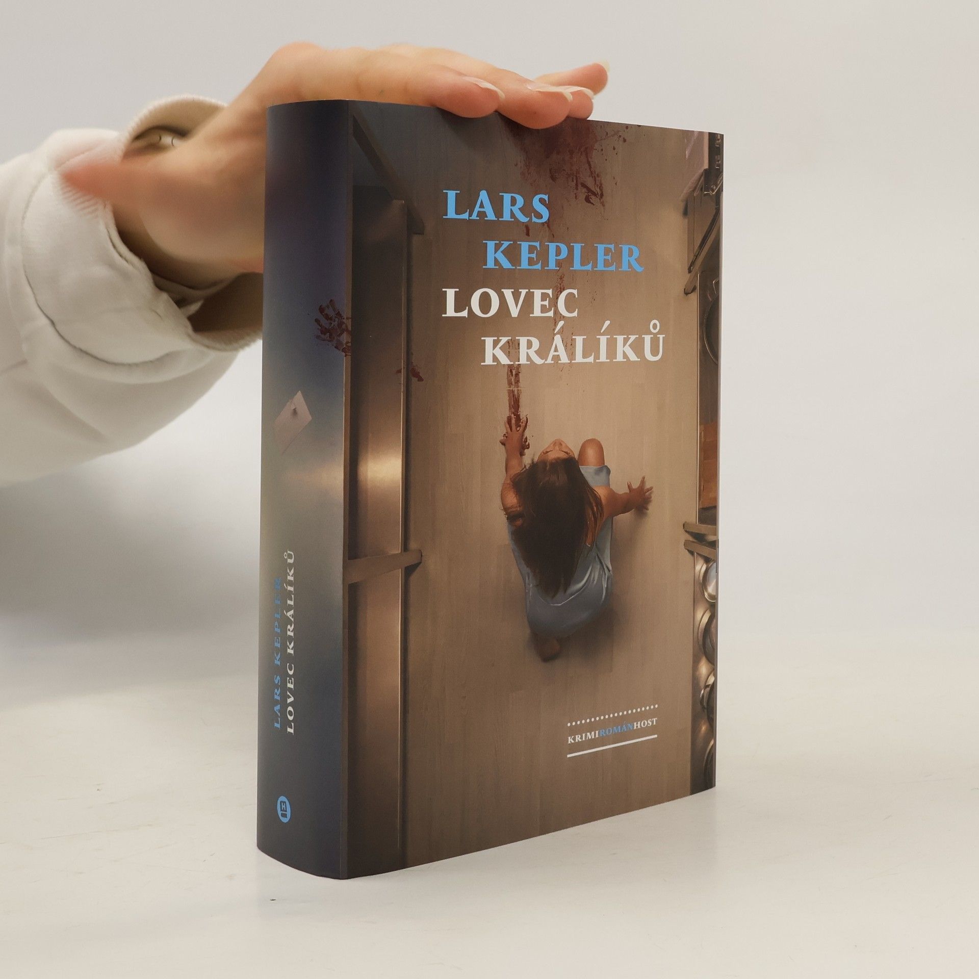 Lars Kepler Lovec králíků