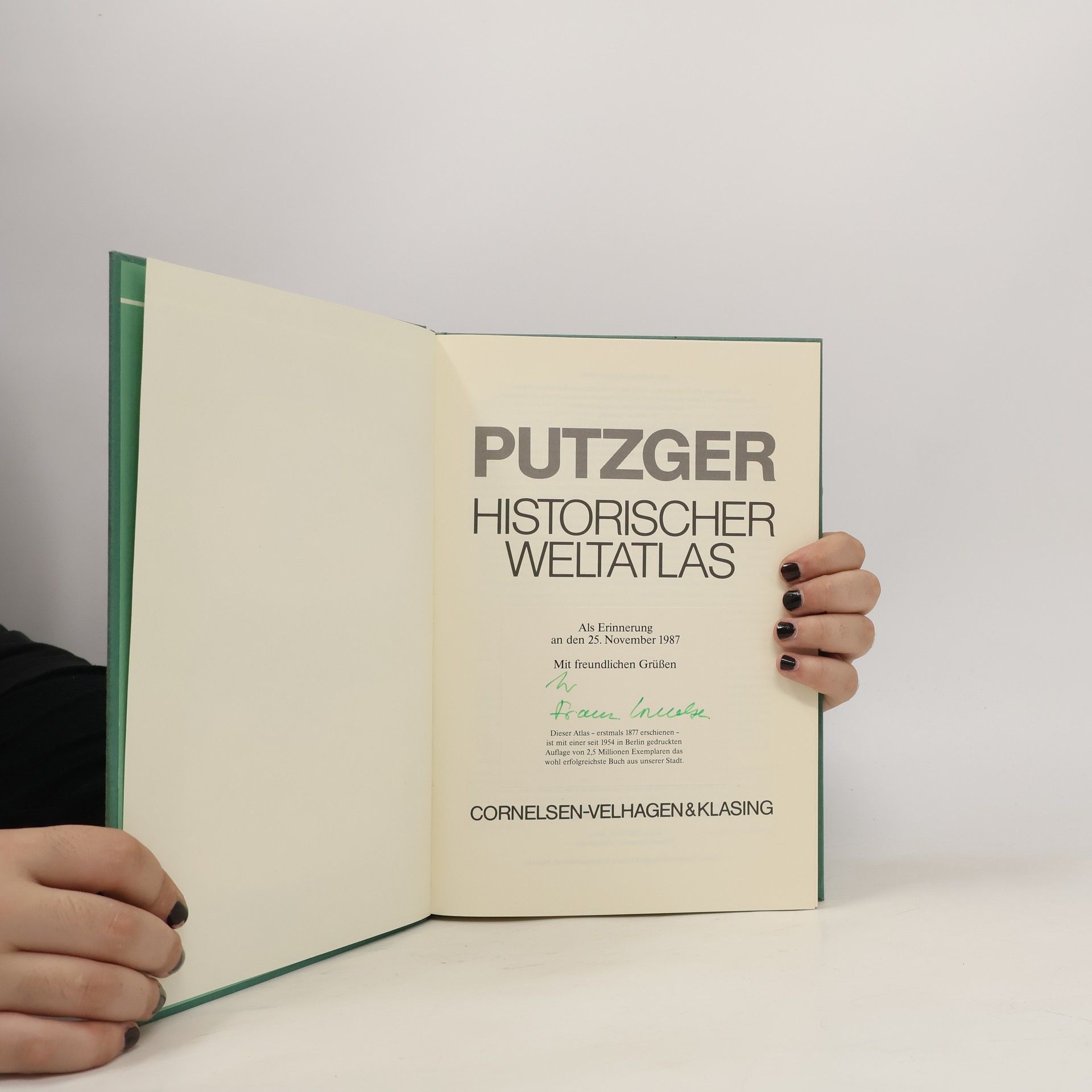 Various authors Putzger. Historischer Weltatlas