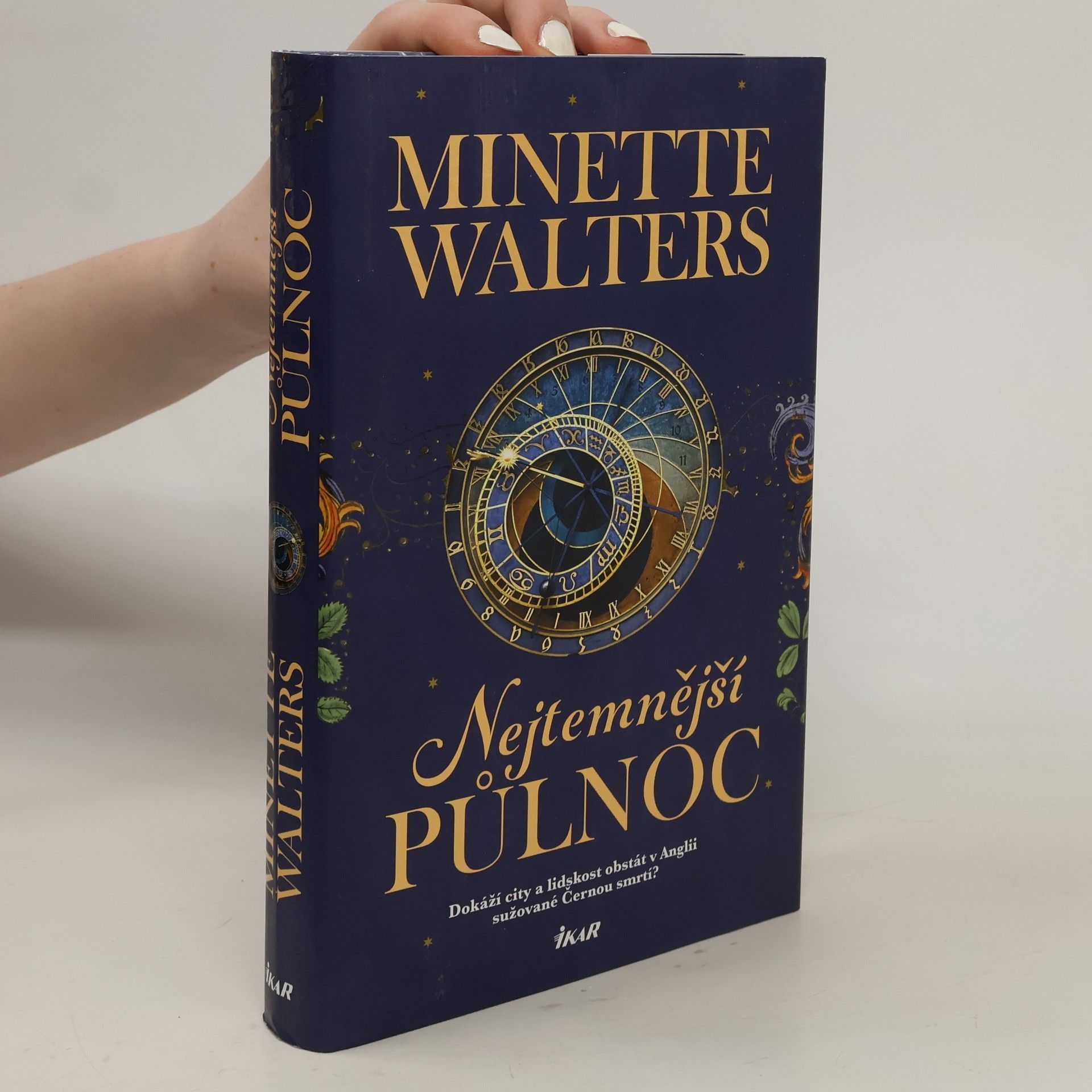 Minette Walter Nejtemnější půlnoc