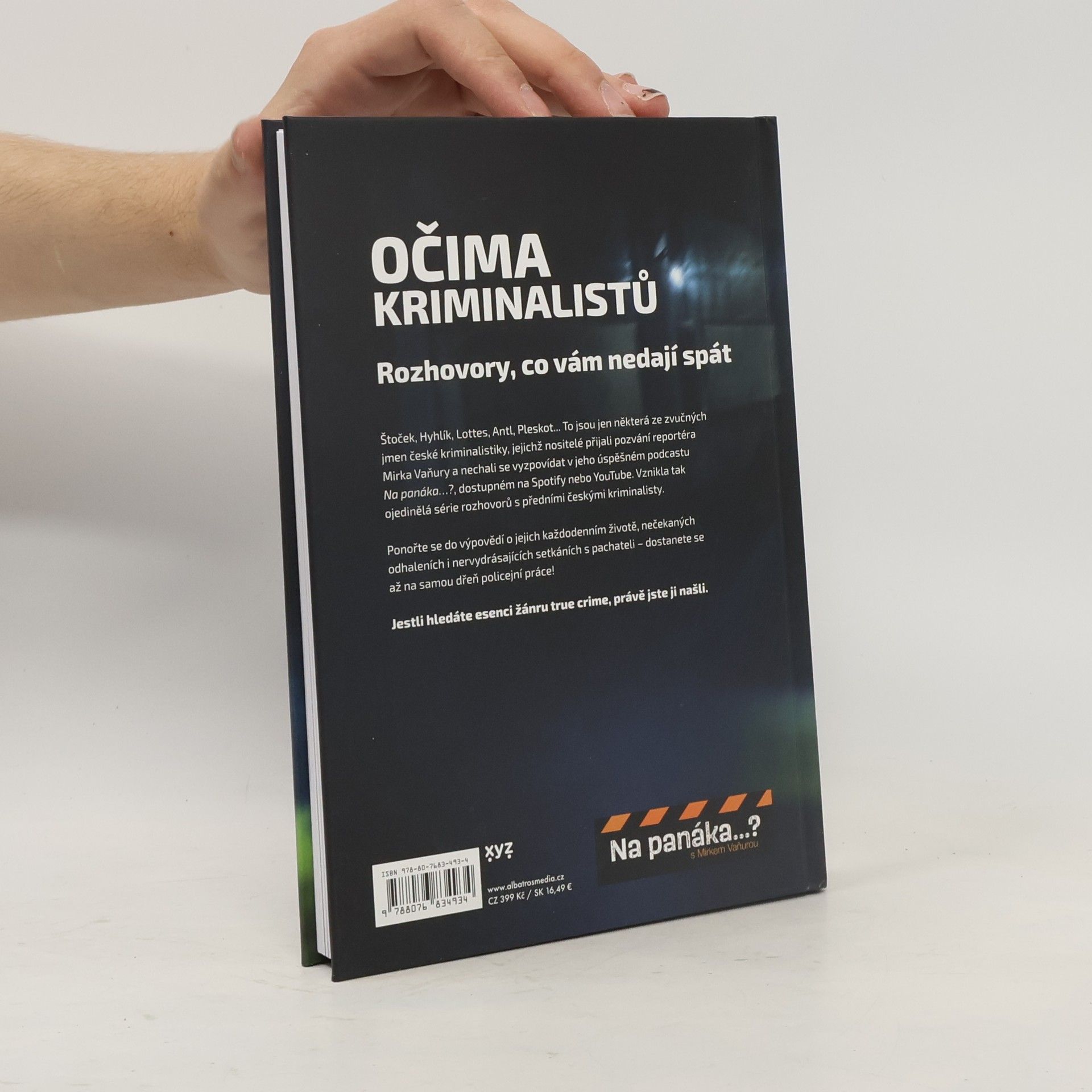 Miroslav Vaňura Očima kriminalistů : rozhovory se špičkami české kriminálky