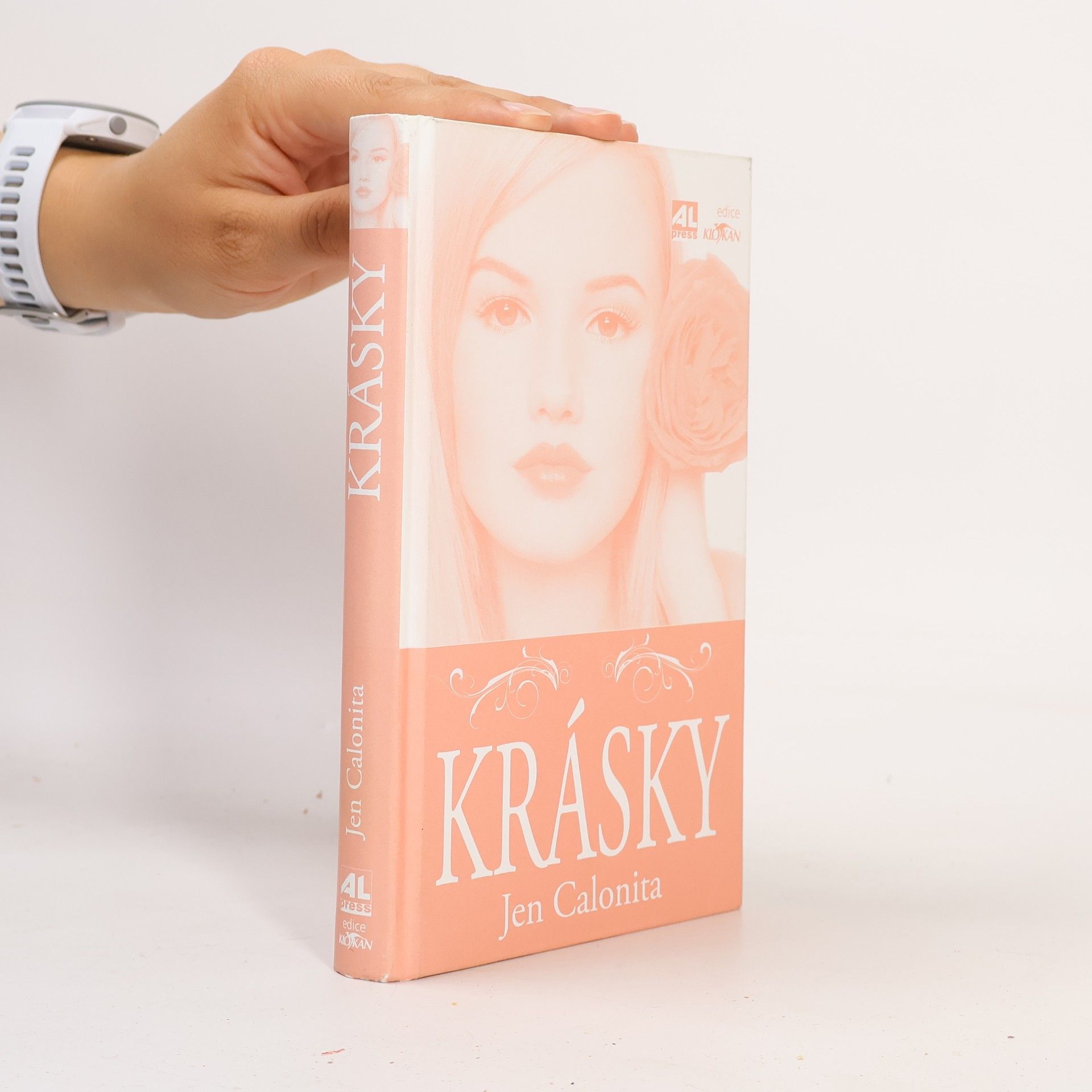 Jen Calonita Krásky