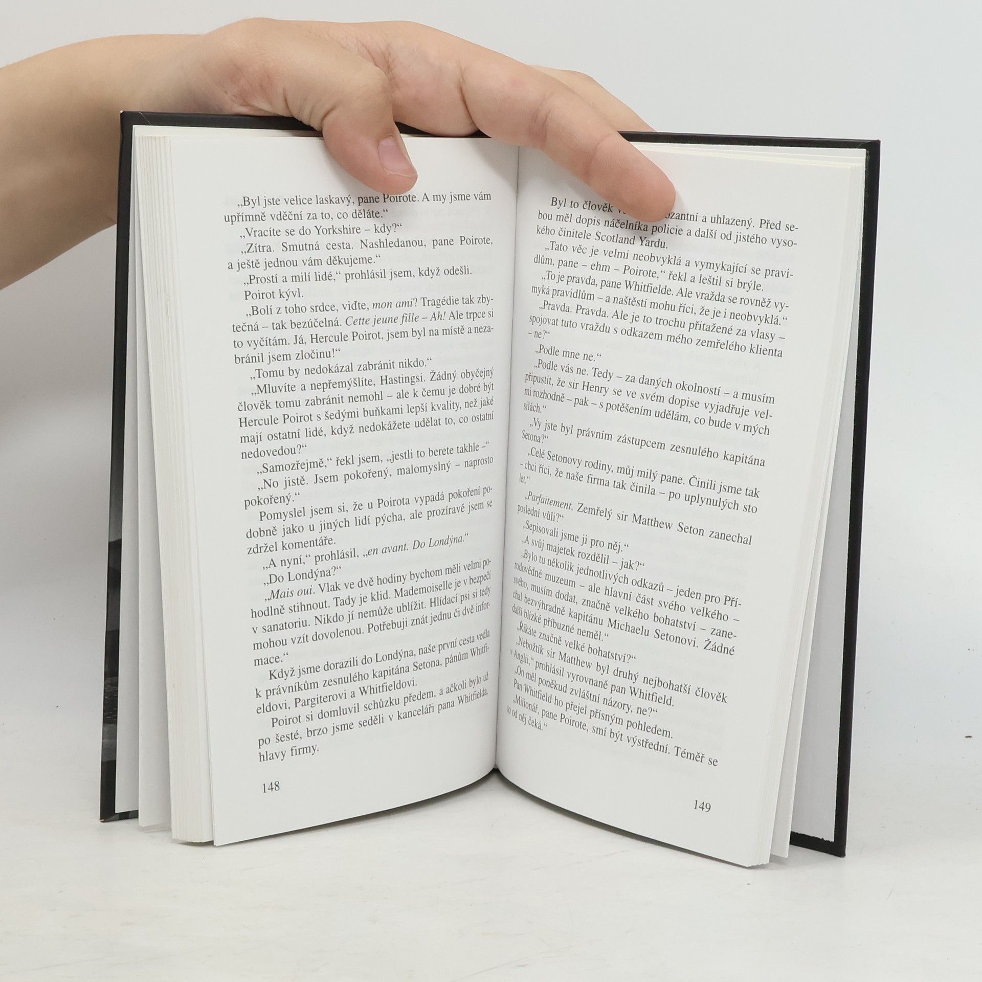 Agatha Christie Dům na úskalí