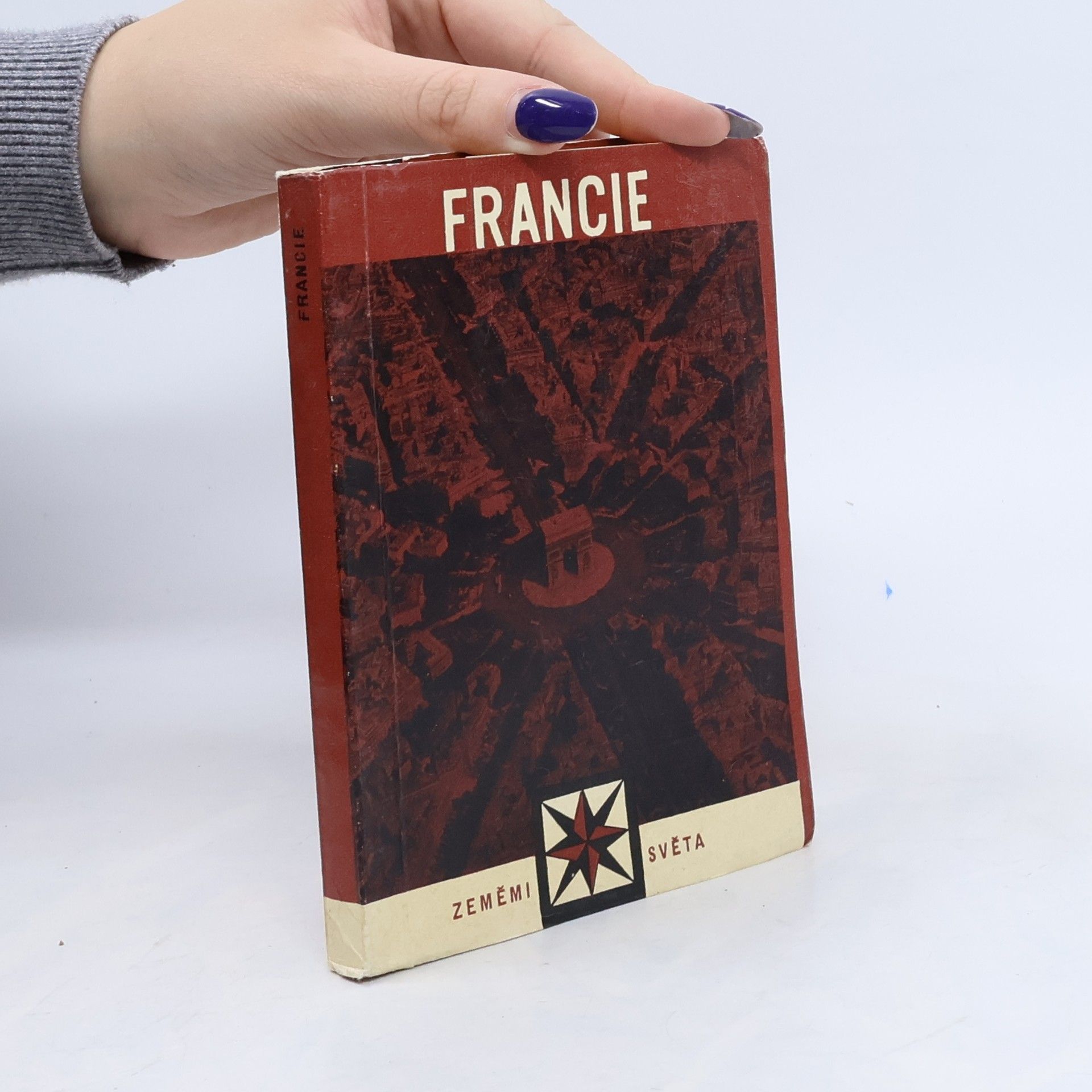 Jarmila Ortová Zeměmi světa. Francie