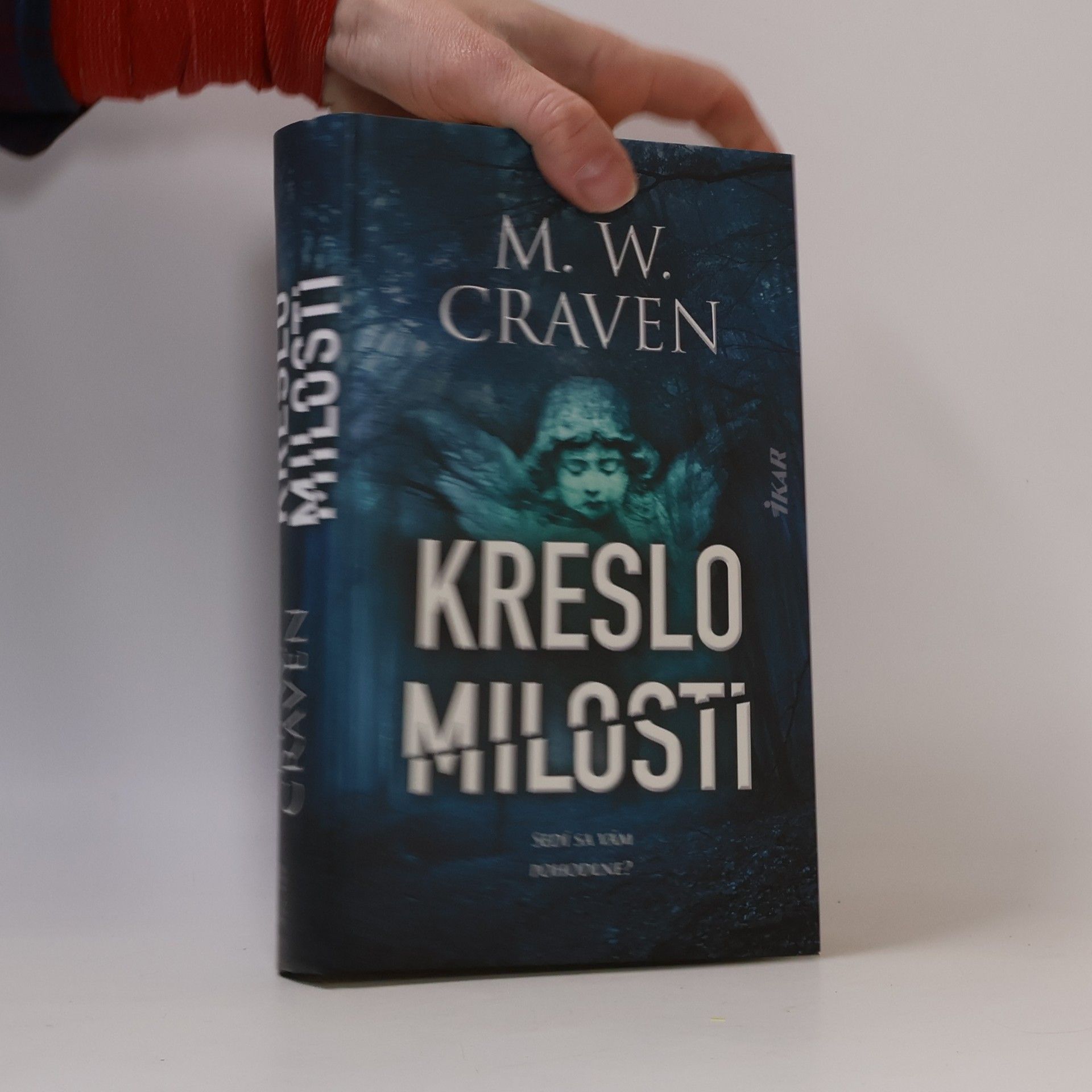 M. W. Craven Kreslo milosti