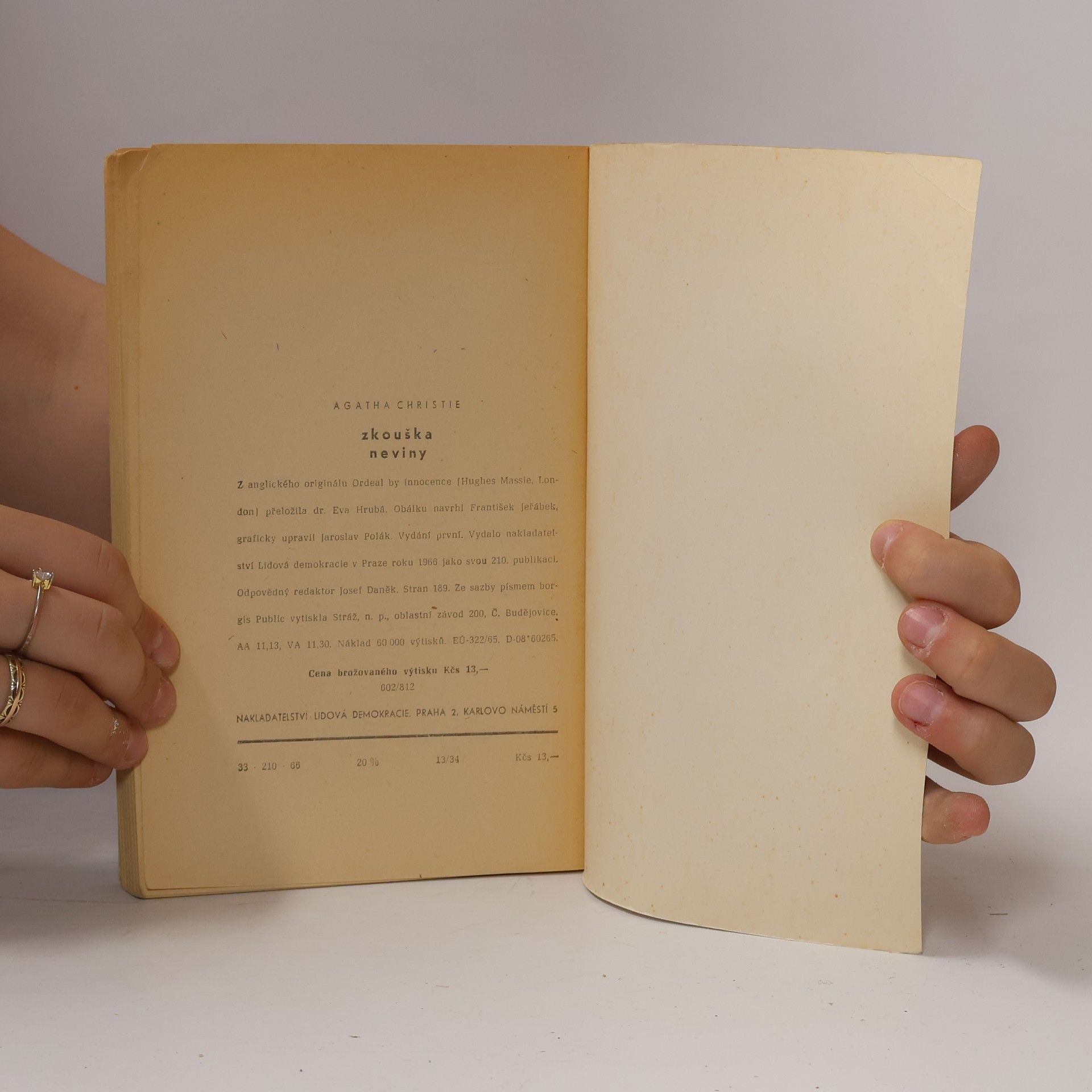 Agatha Christie Zkouška neviny