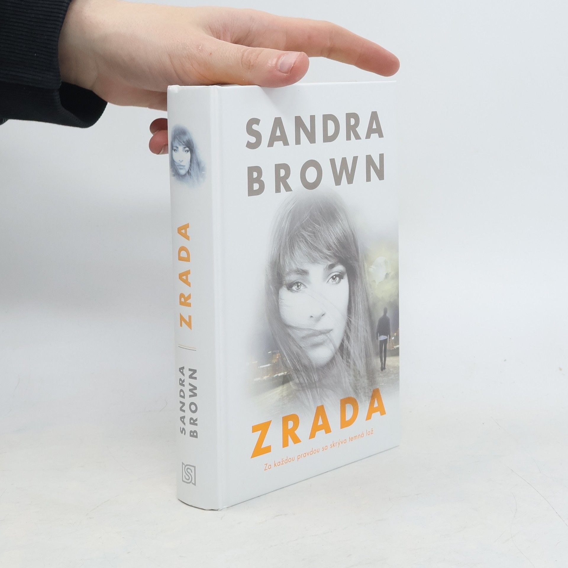 Sandra Brown Zrada