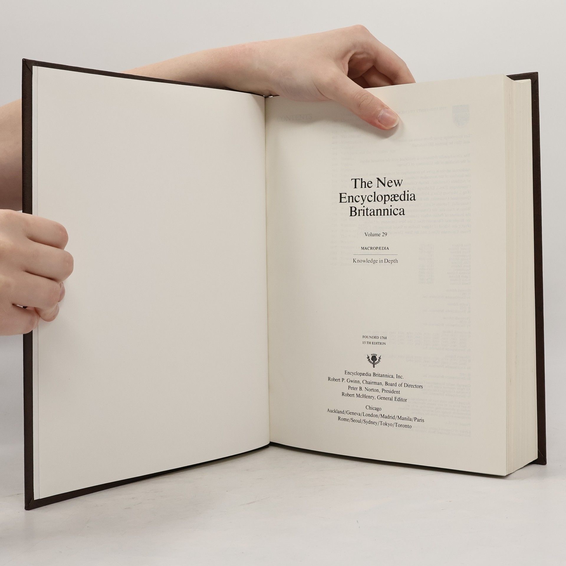 Kolektív autorov The New Encyclopædia Britannica 29