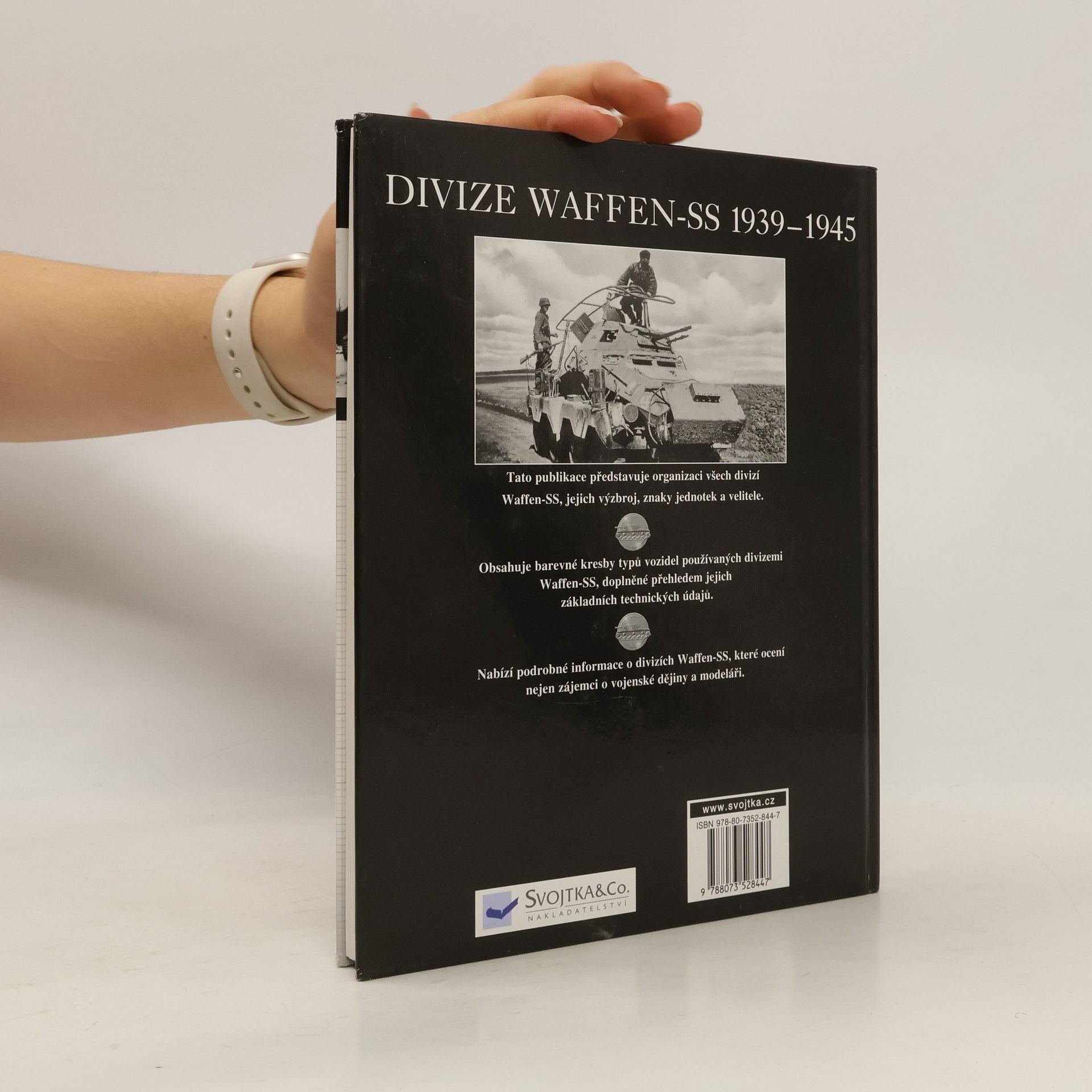 Chris Bishop Divize Waffen-SS 1939-45 : identifikační příručka vojenské techniky