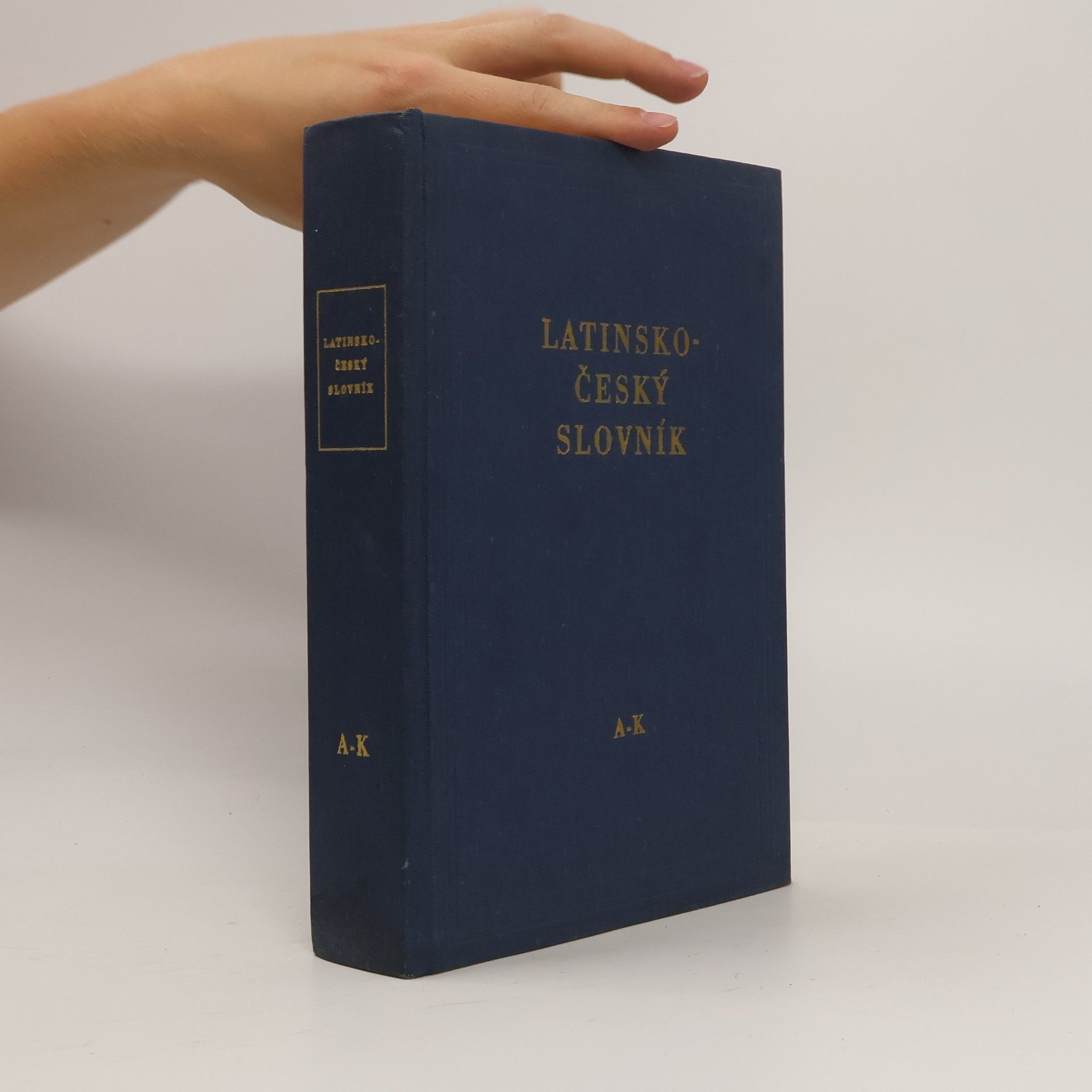 Kolektiv autorů Latinsko-český slovník A-K