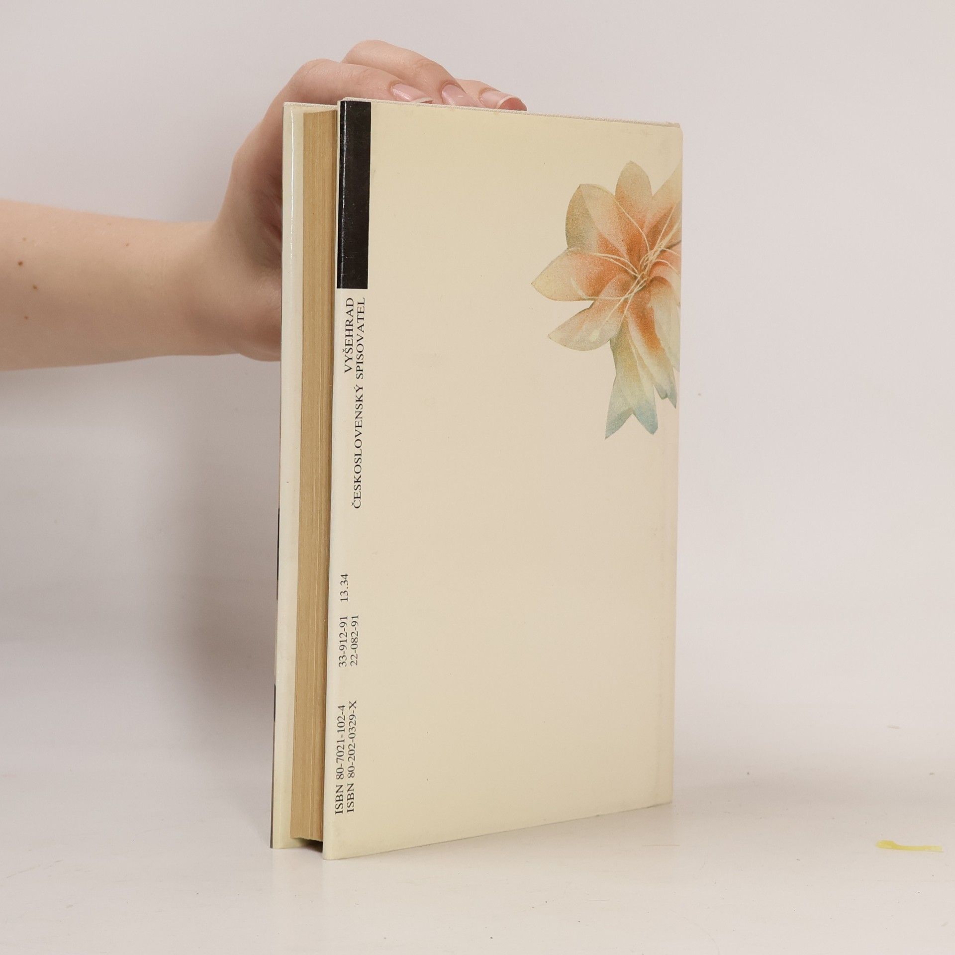 Daphne du Maurier Mrtvá a živá