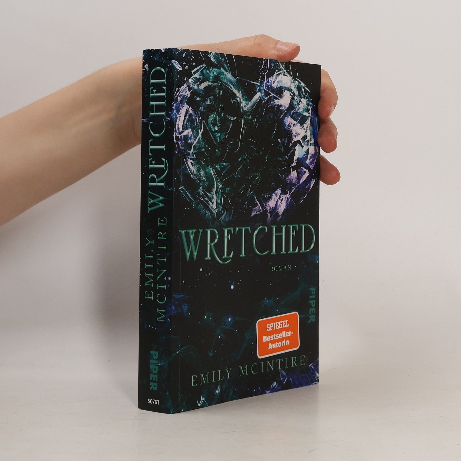Emily McIntire Wretched / Never After Bd.3