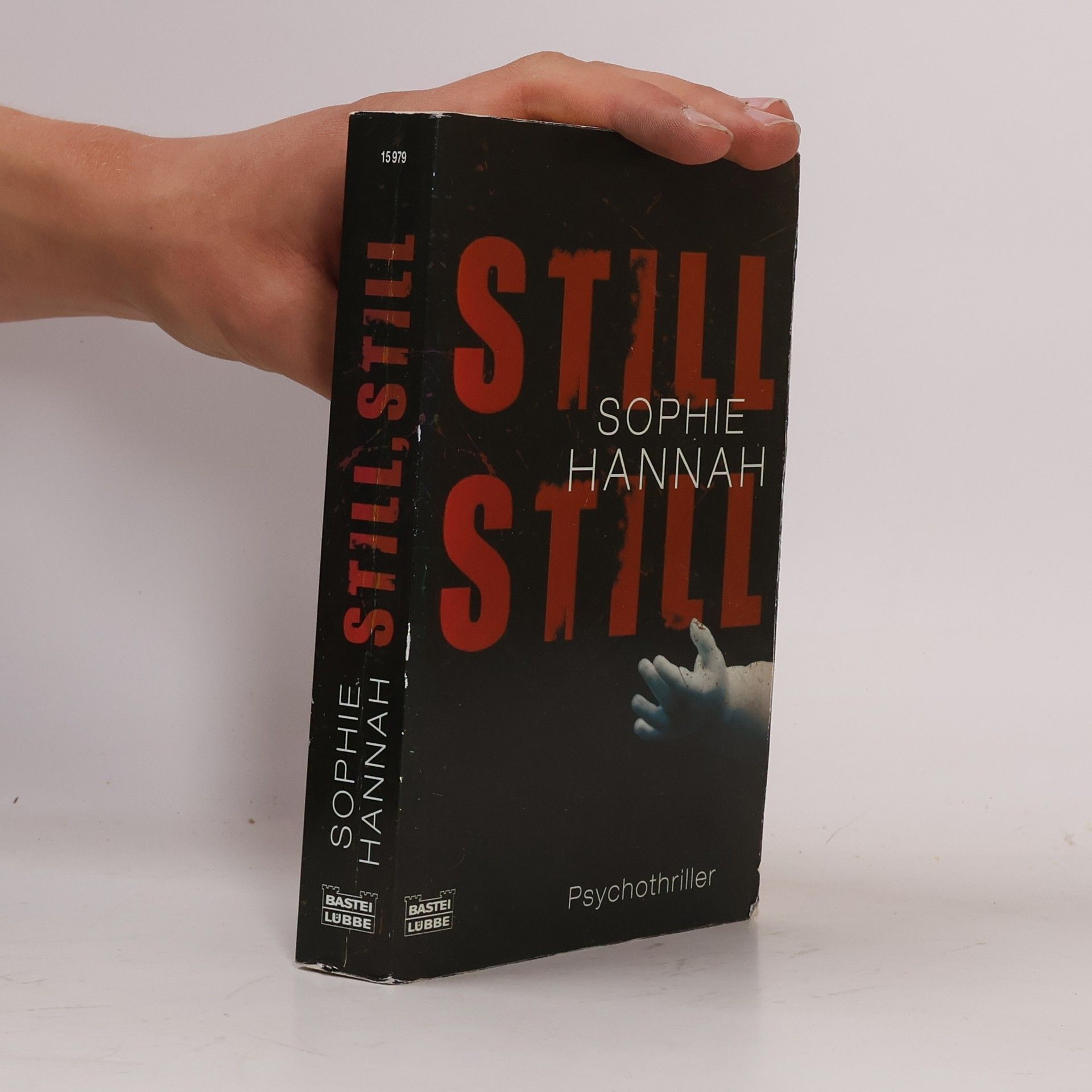 Sophie Hannah Still, still