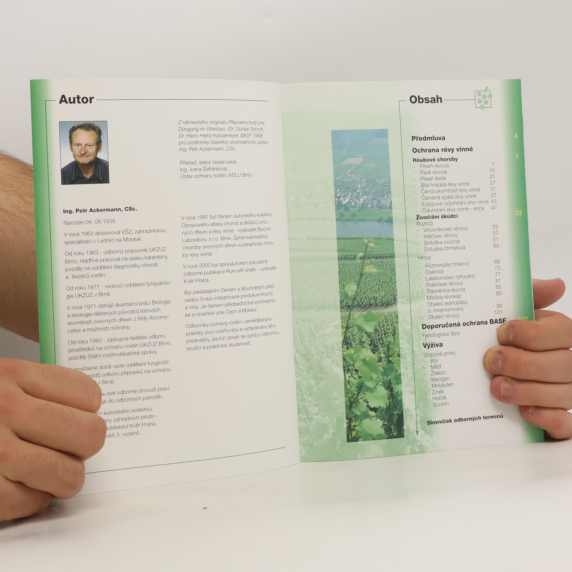 Autorenkollektiv Ochrana a výživa révy vinné