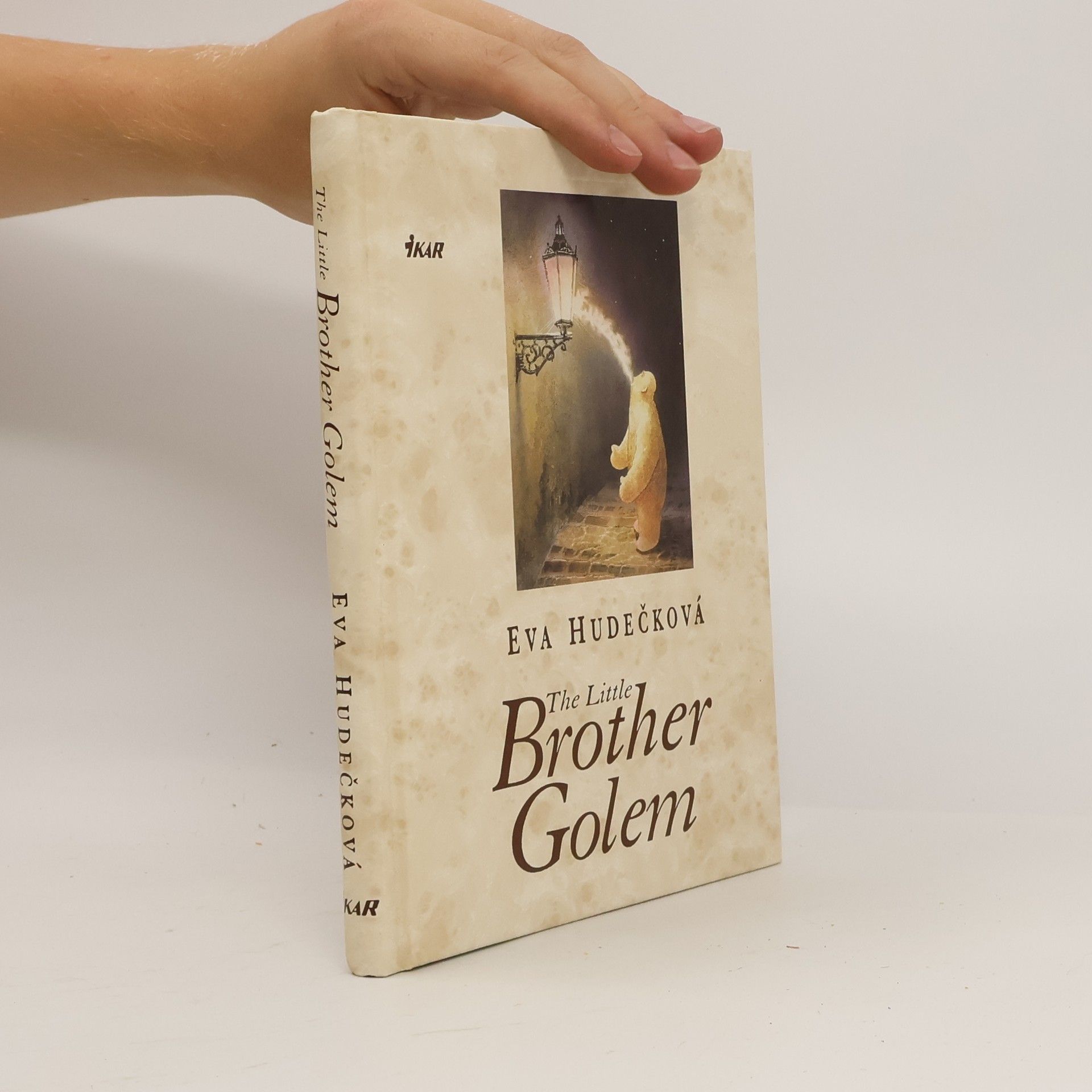 Eva Hudečková The little brother Golem