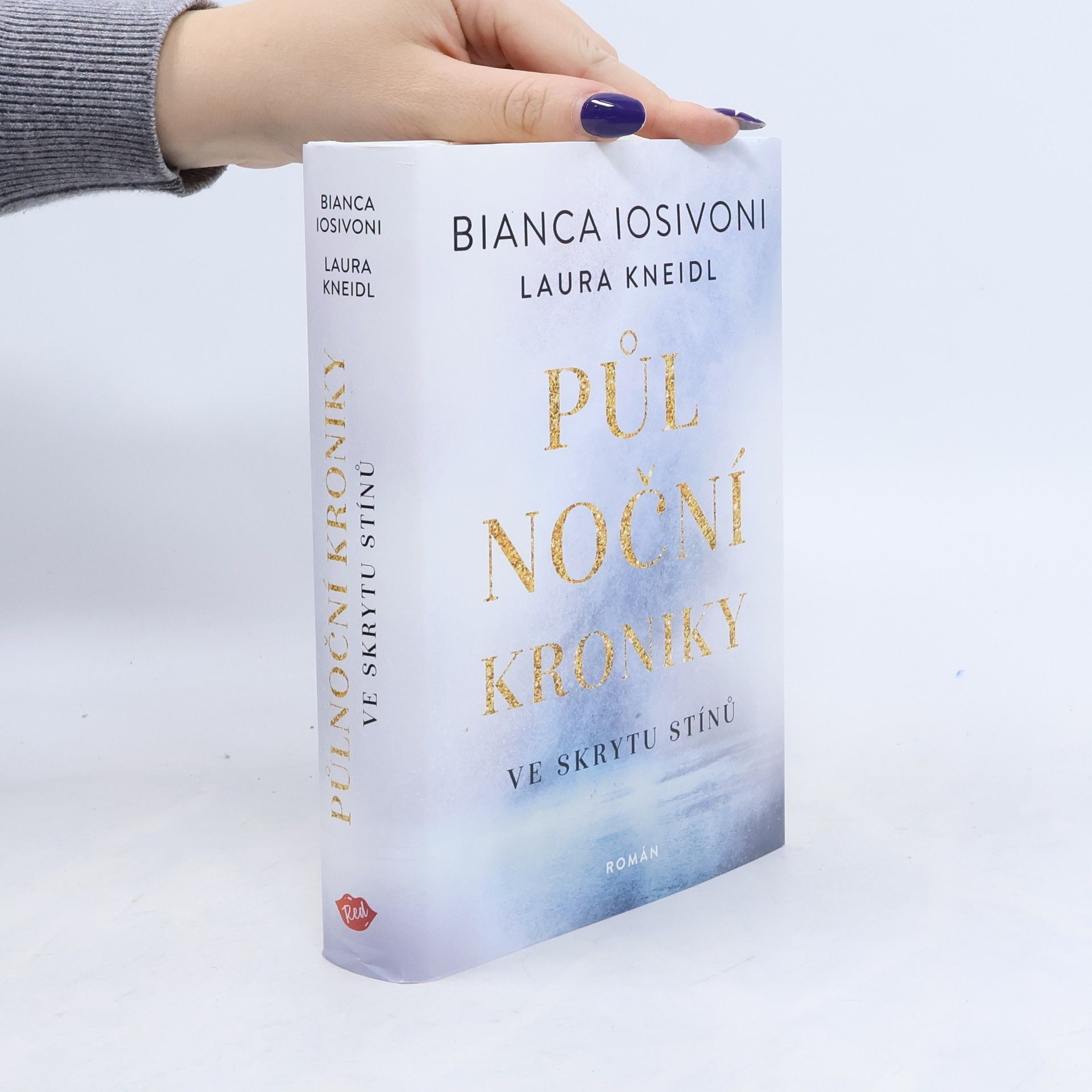 Bianca Iosivoni Ve skrytu stínů