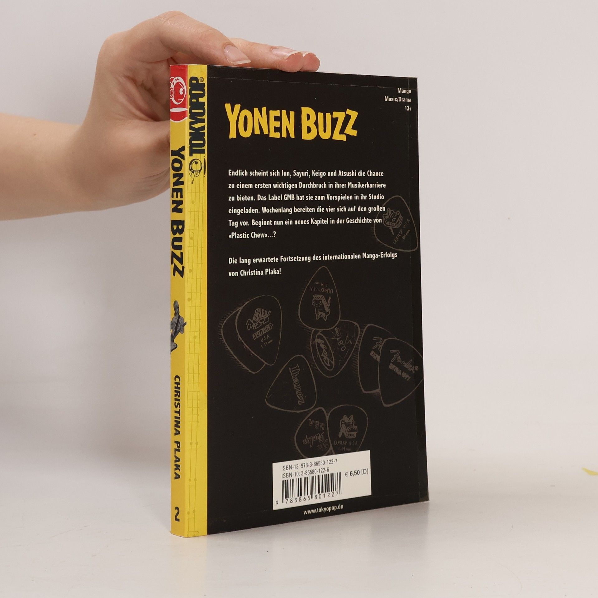 Christina Plaka Yonen Buzz 02