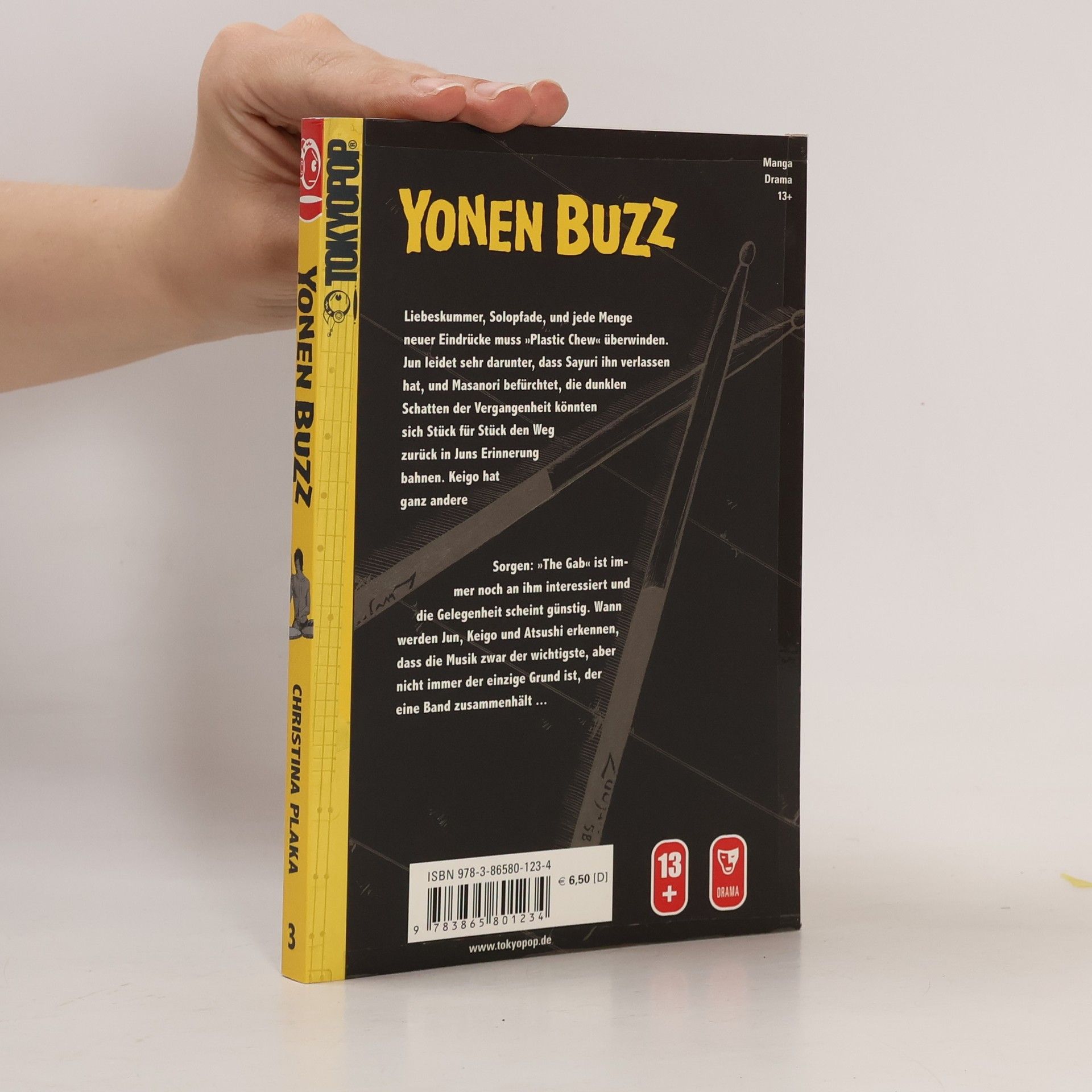 Christina Plaka Yonen Buzz 03