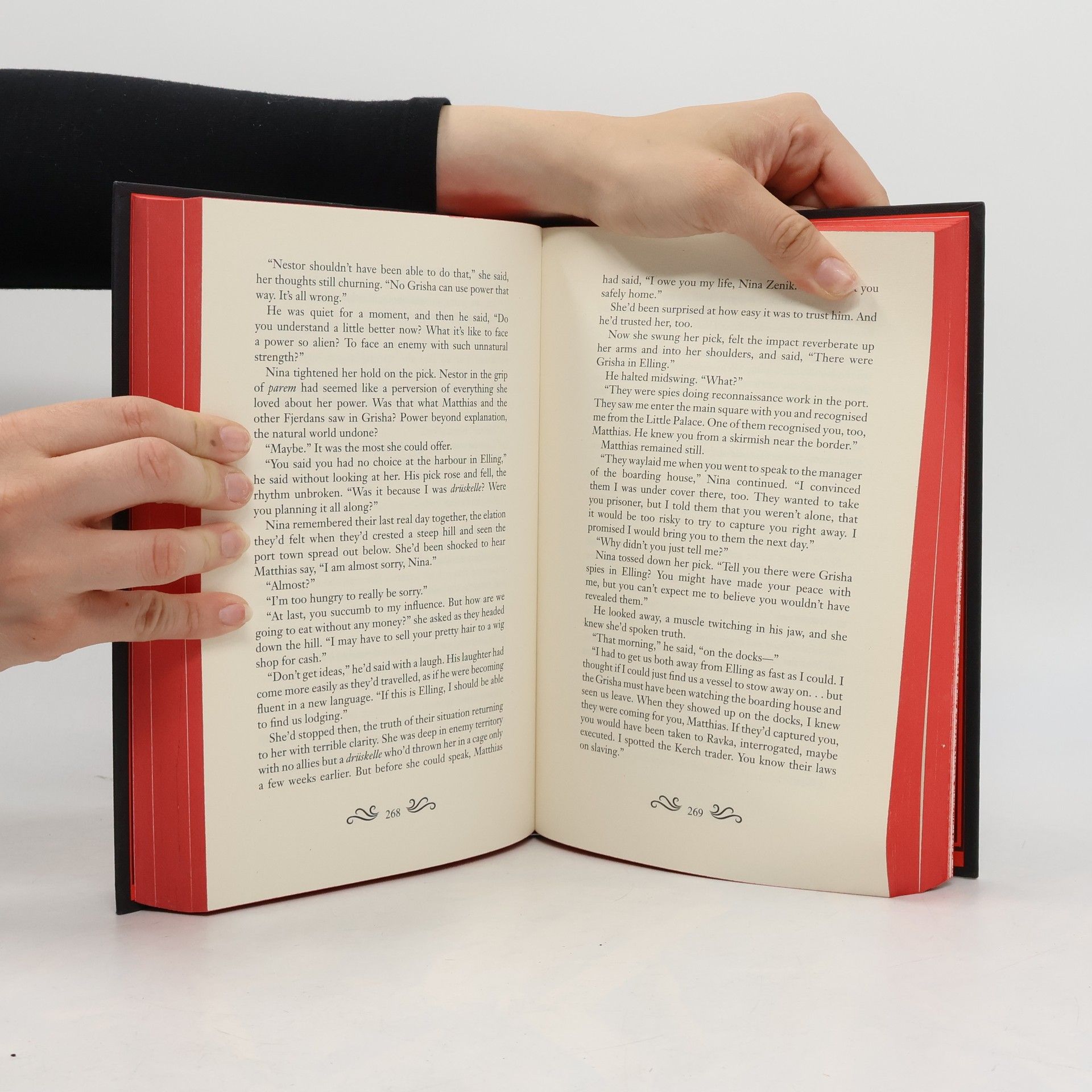 Leigh Bardugo Six of Crows. Collector's Edition