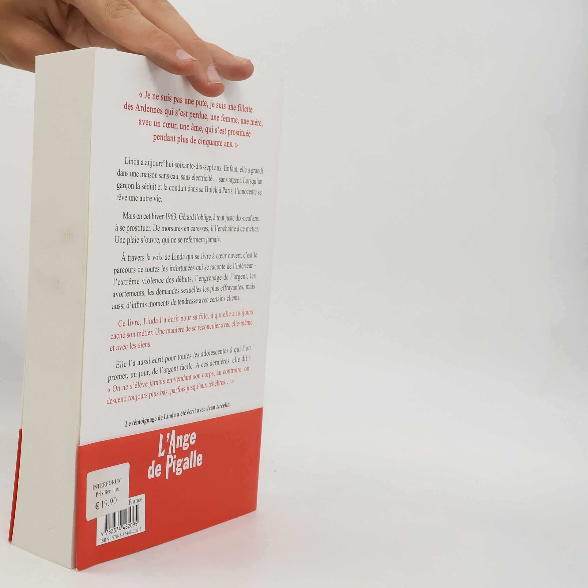 Linda L'Ange de Pigalle