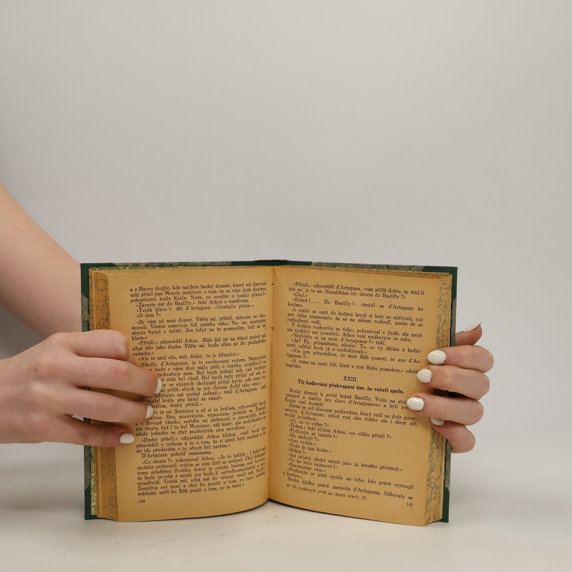 Alexandre Dumas Tři mušketýři ještě po deseti letech díl V. Svazek I.