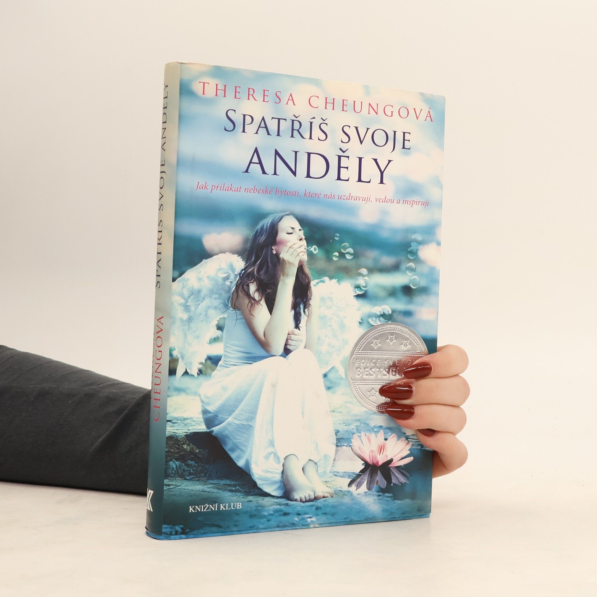 Theresa FrancisCheung Spatříš svoje anděly