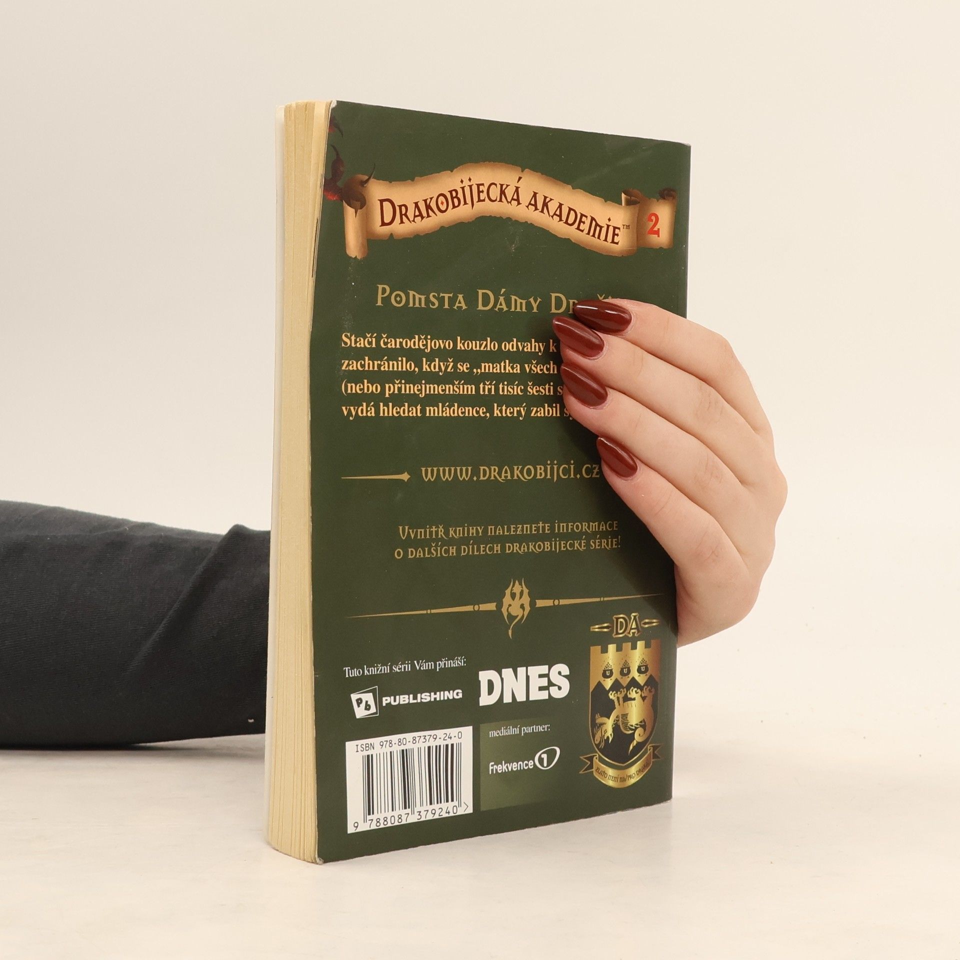 Kate McMullan Drakobijecká akademie. 2, Pomsta dámy dračice