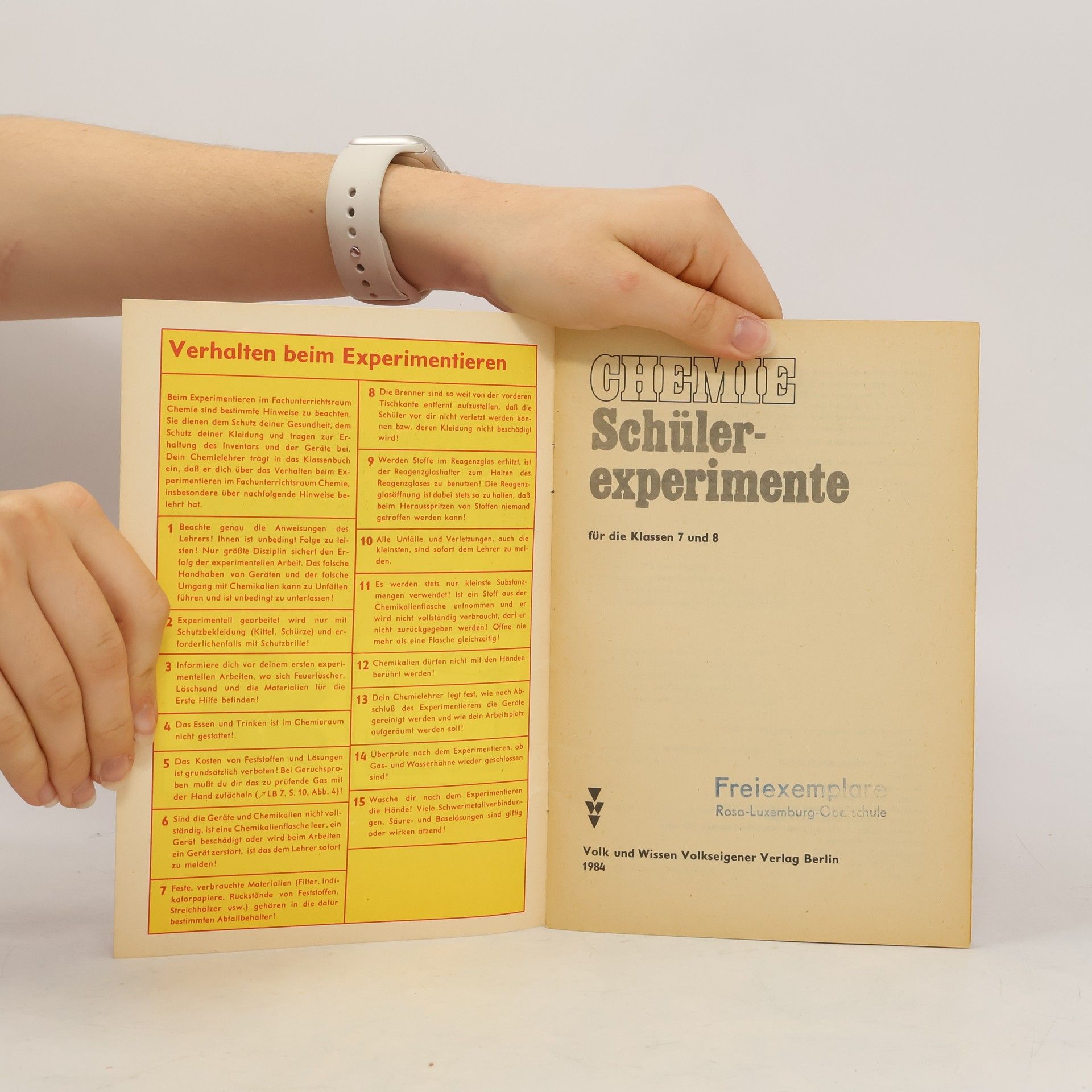 Kolektiv autorů Chemie Schülerexperimente 7/8