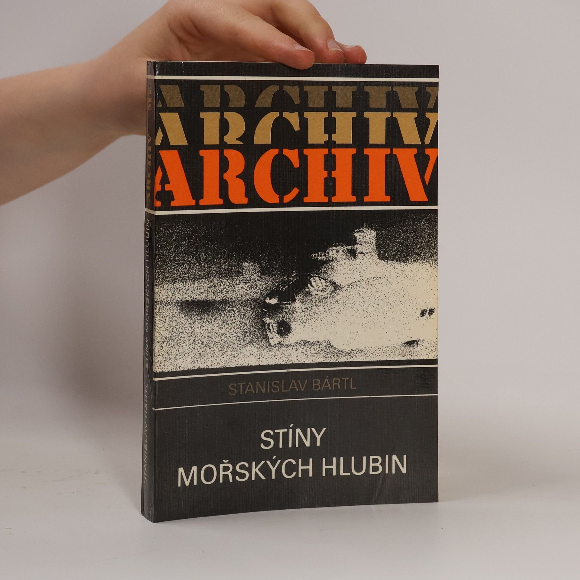 Stanislav Bártl Stíny mořských hlubin