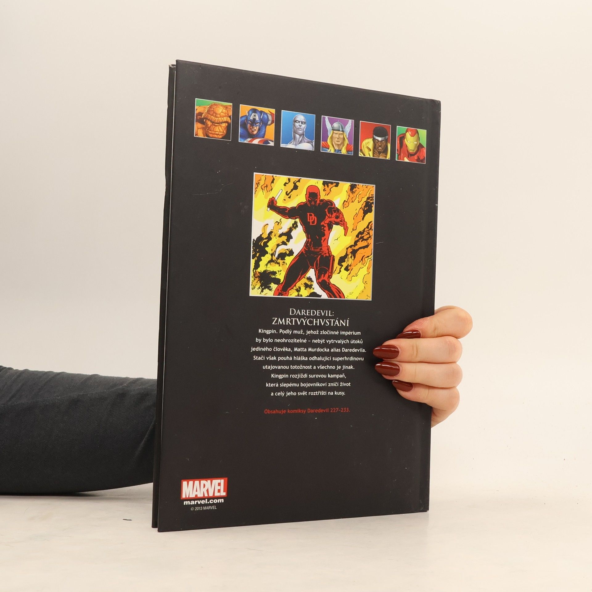 Frank Miller Ultimátní komixový komplet 7. Daredevil. Zmrtvýchvstání