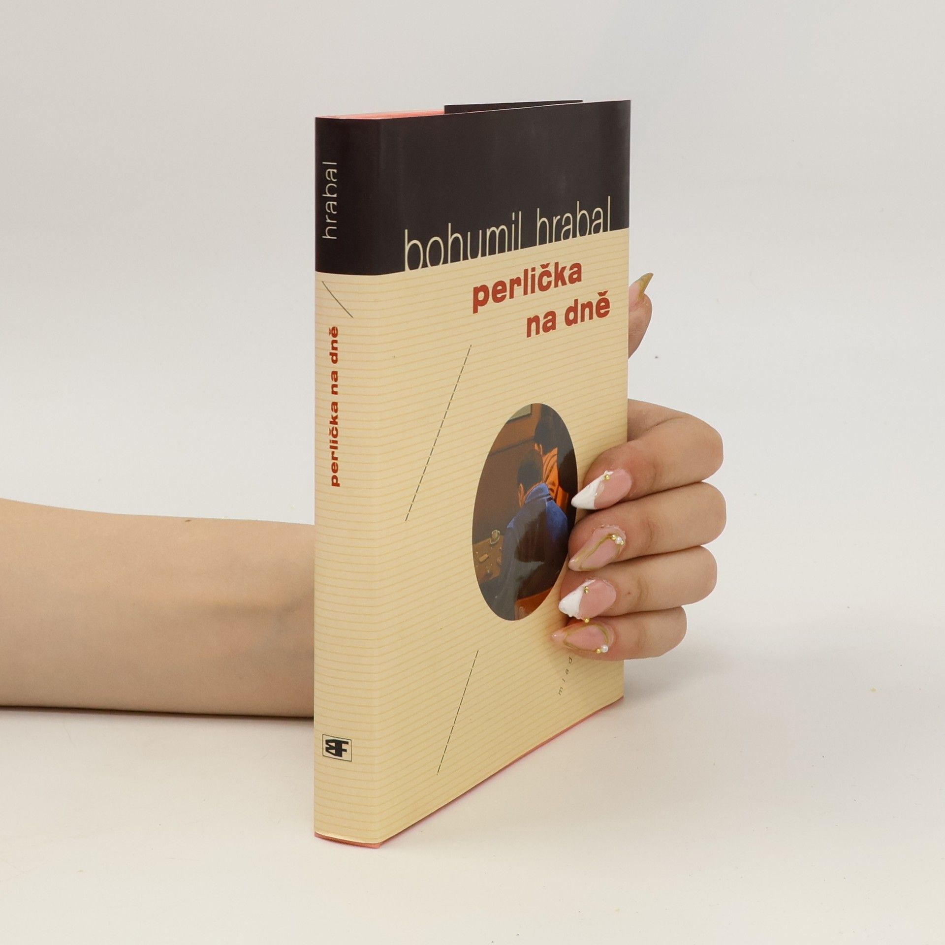 Bohumil Hrabal Perlička na dně