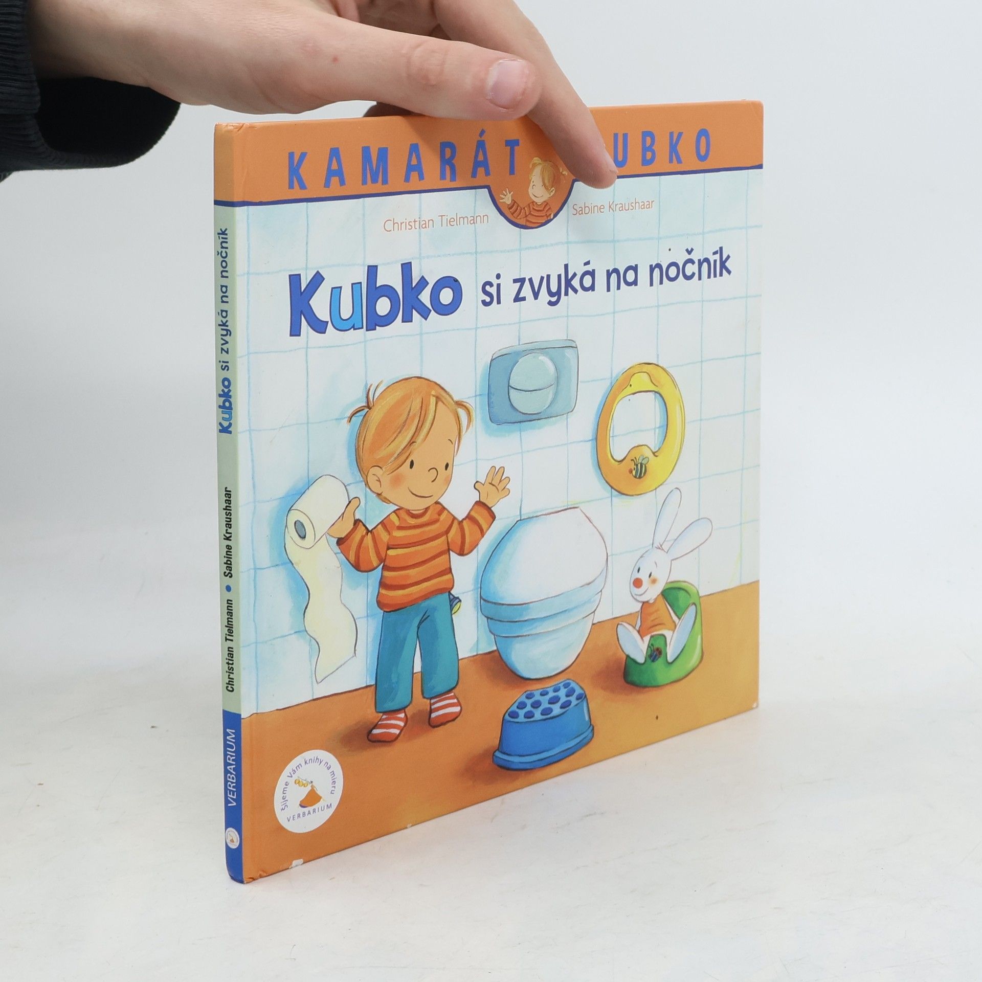 Kubko si zvyká na nočník