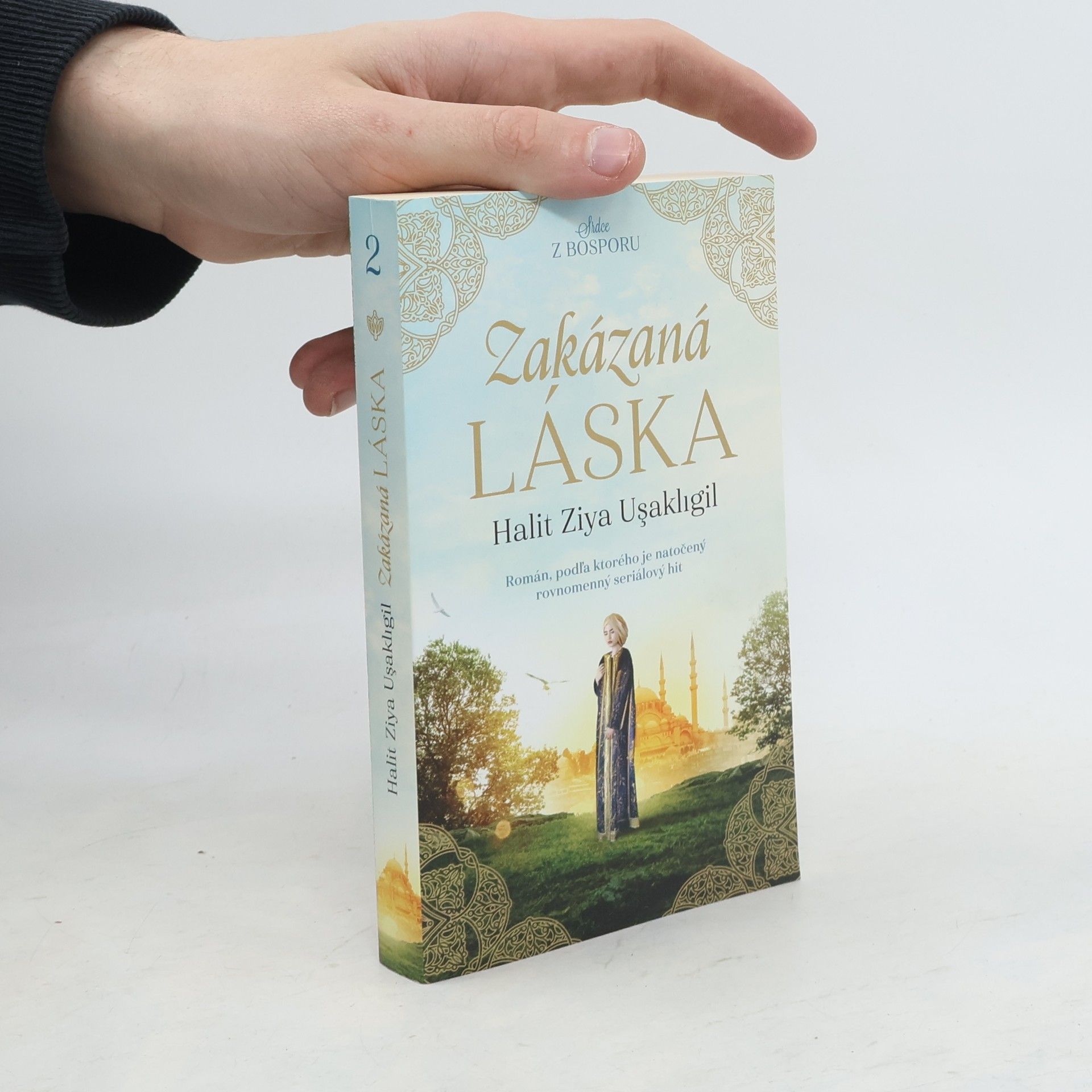 Halid Ziya Uşaklıgil Zakázaná láska