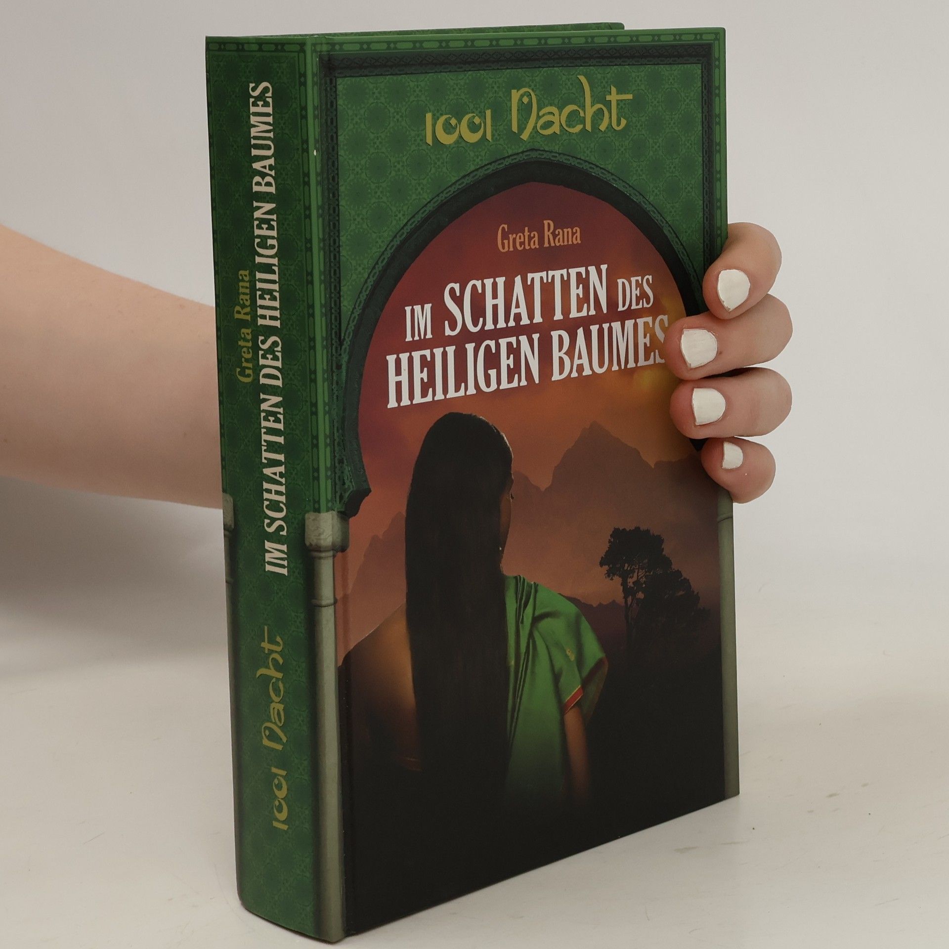 Im Schatten des Heiligen Baumes
