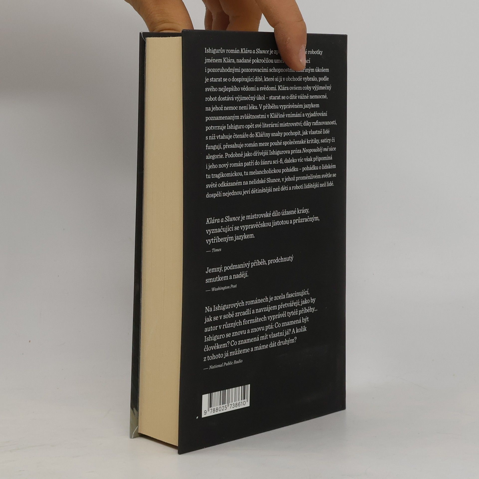 Kazuo Ishiguro Klára a Slunce