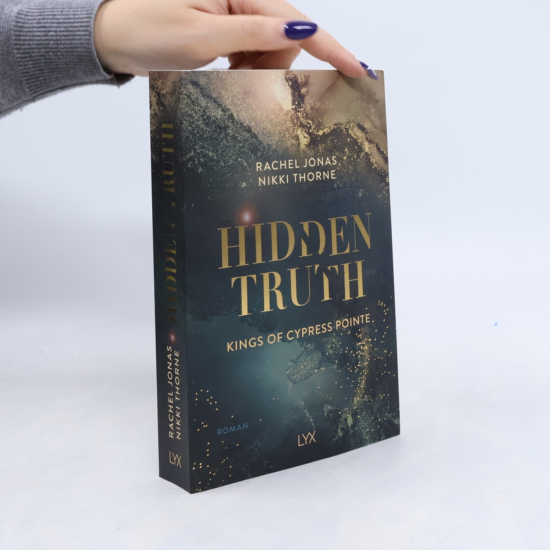 Nikki Thorne Kings of Cypress Pointe - Hidden Truth