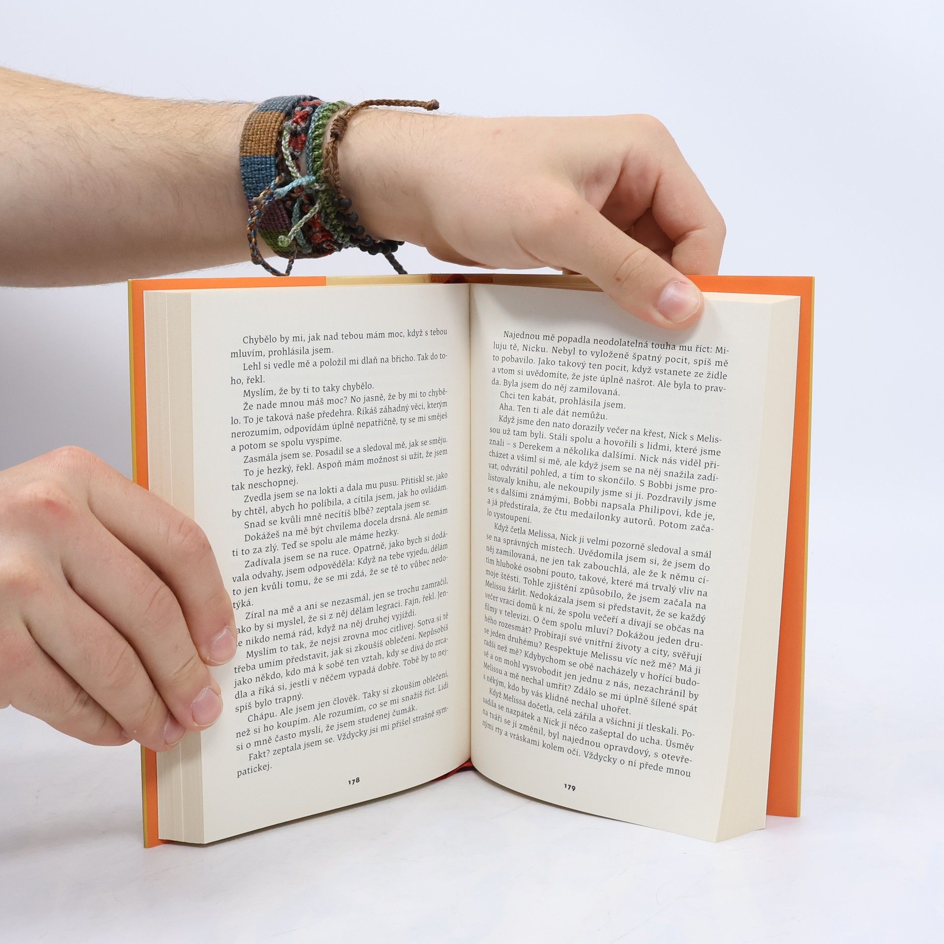Sally Rooney Rozhovory s přáteli