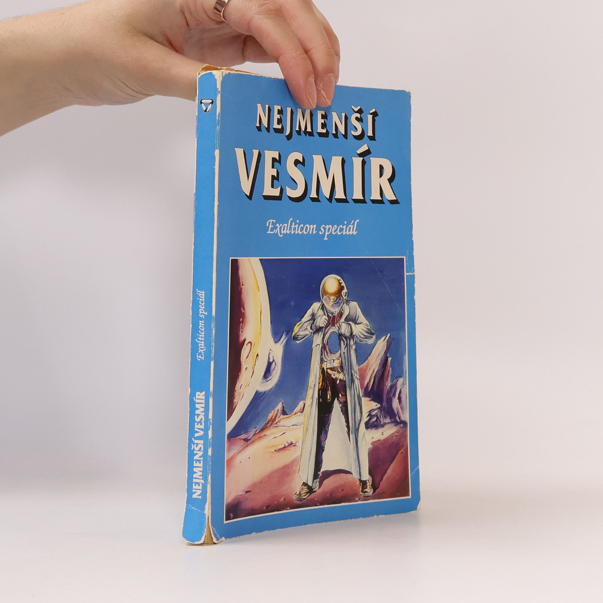 Petr Caha Nejmenší vesmír : [antologie povídek angl. a amer. autorů žánru sci-fi]