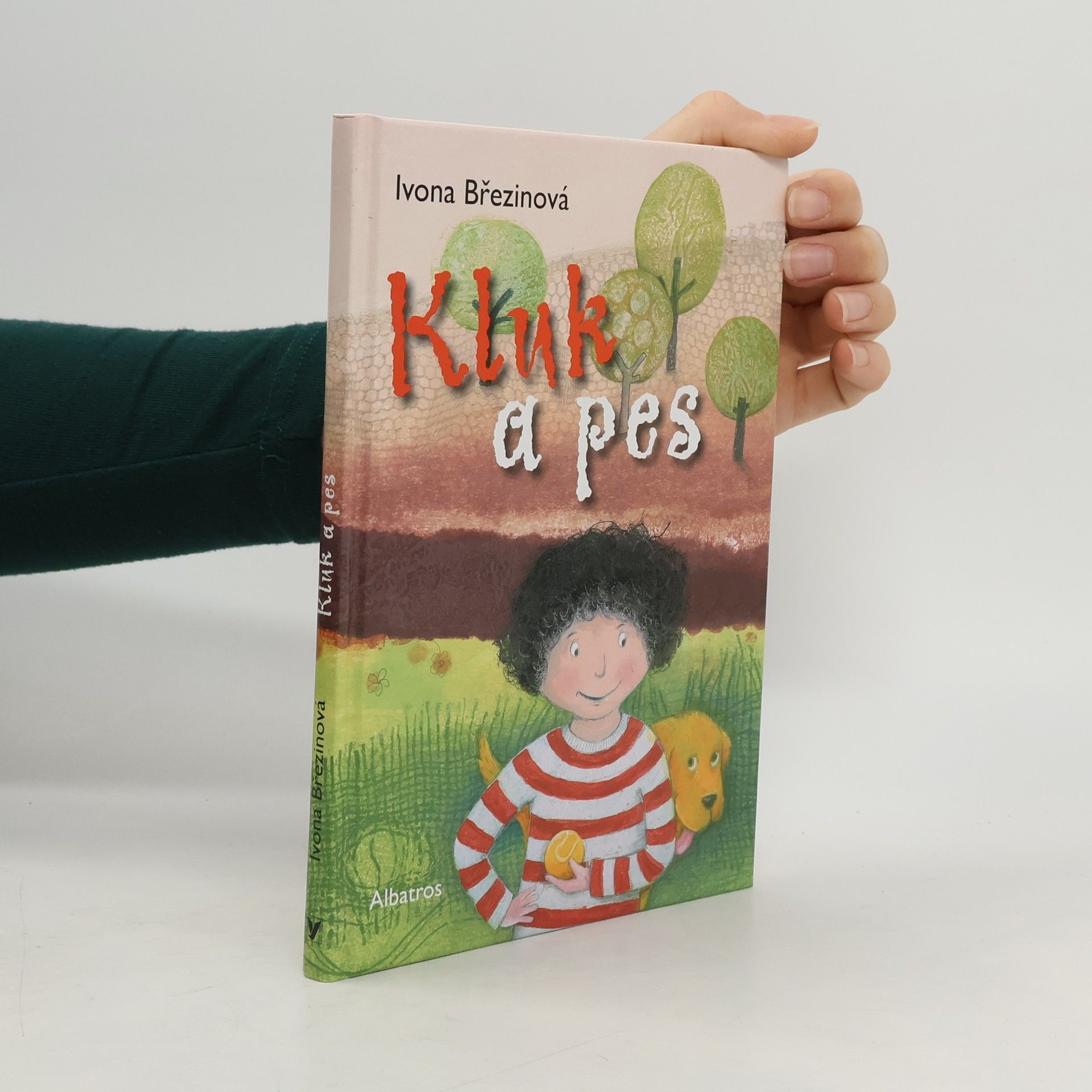Ivona Březinová Kluk a pes