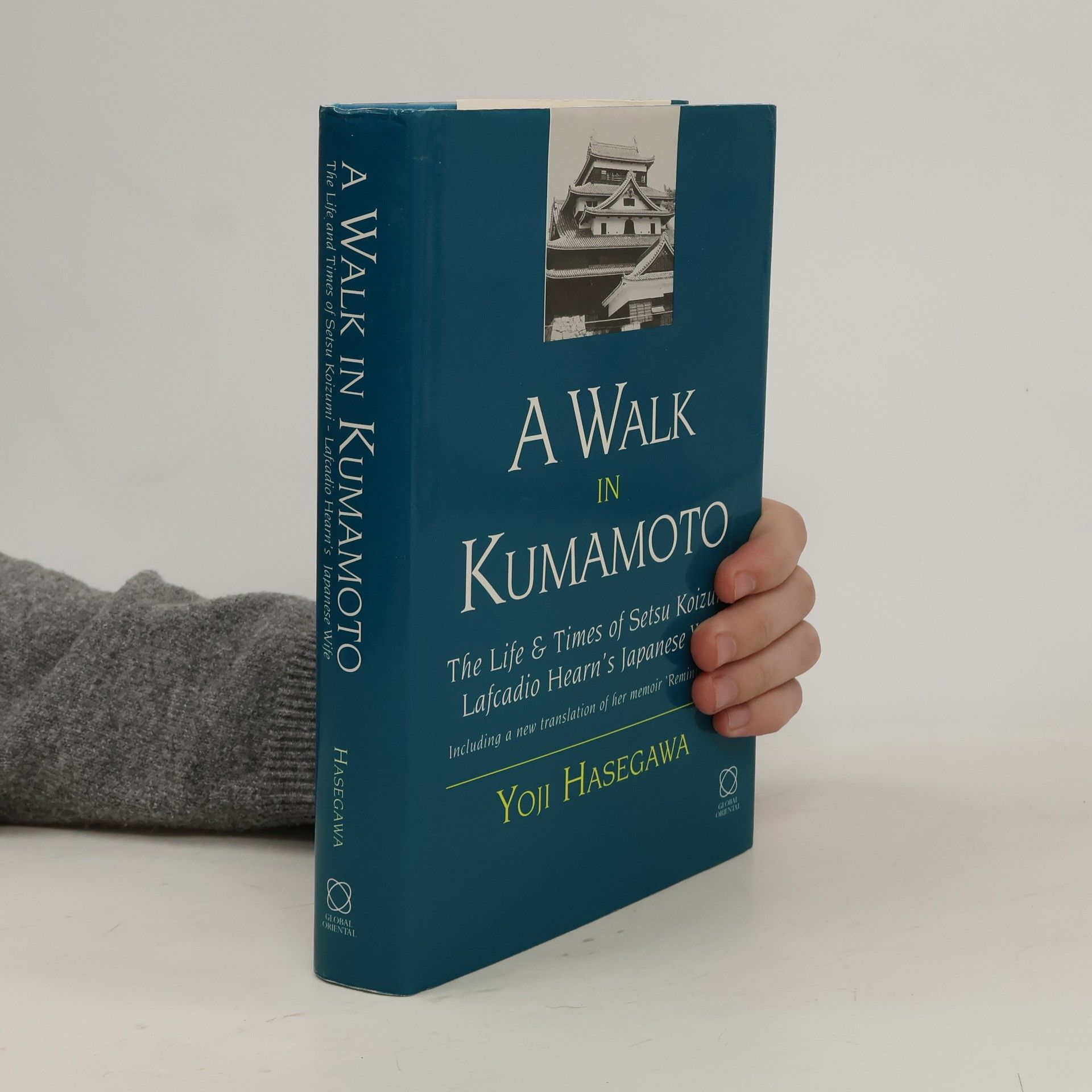 Yoji Hasegawa A Walk in Kumamoto