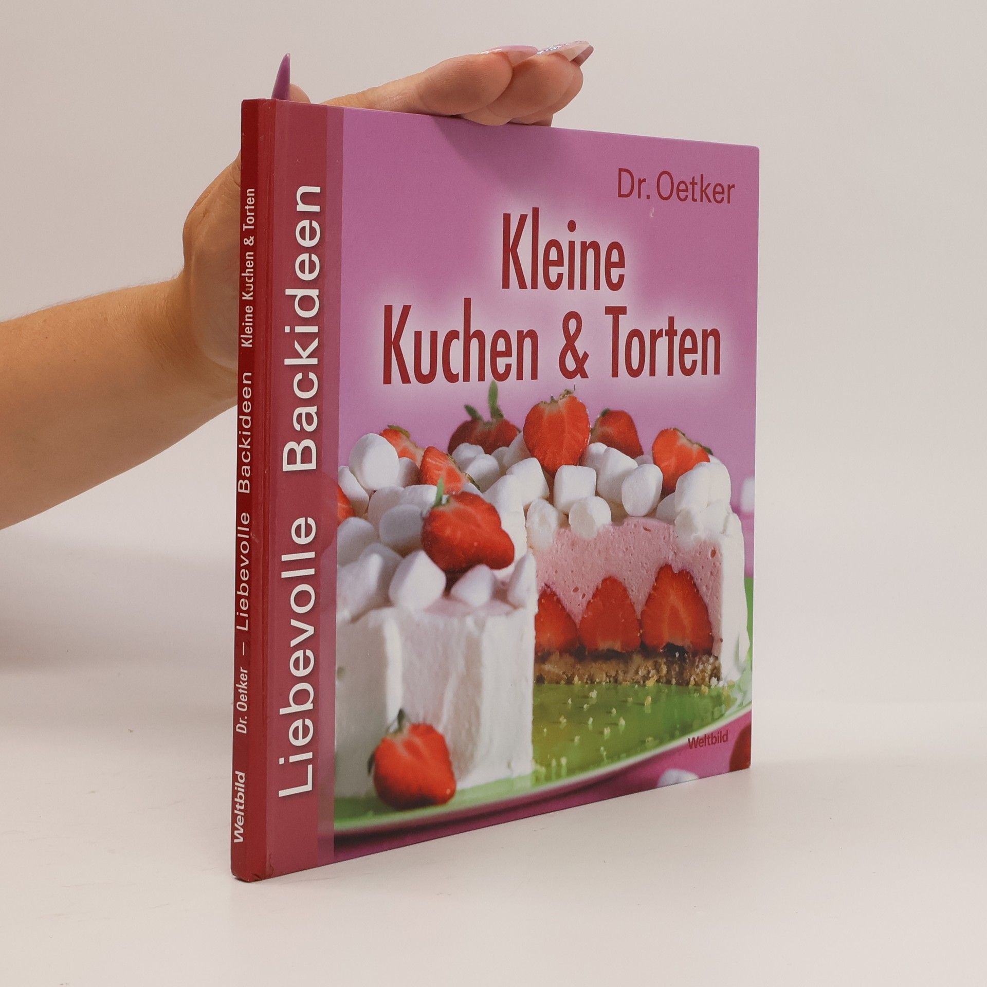Kolektiv autorů Kleine Kuchen & Torten