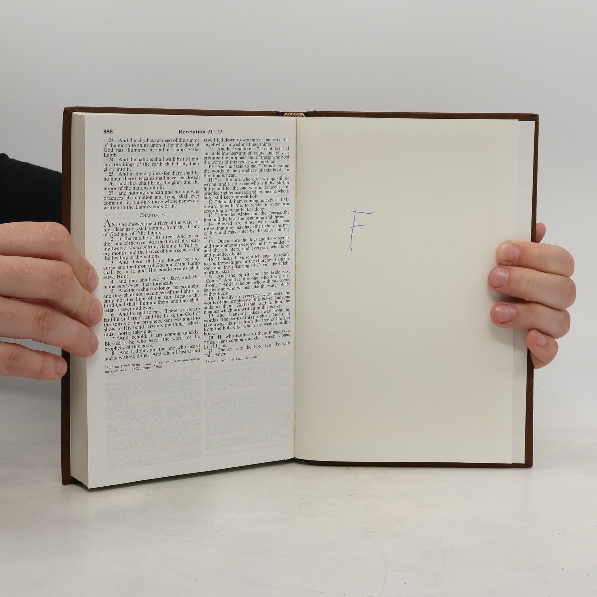 Kolektiv autorů Holy Bible