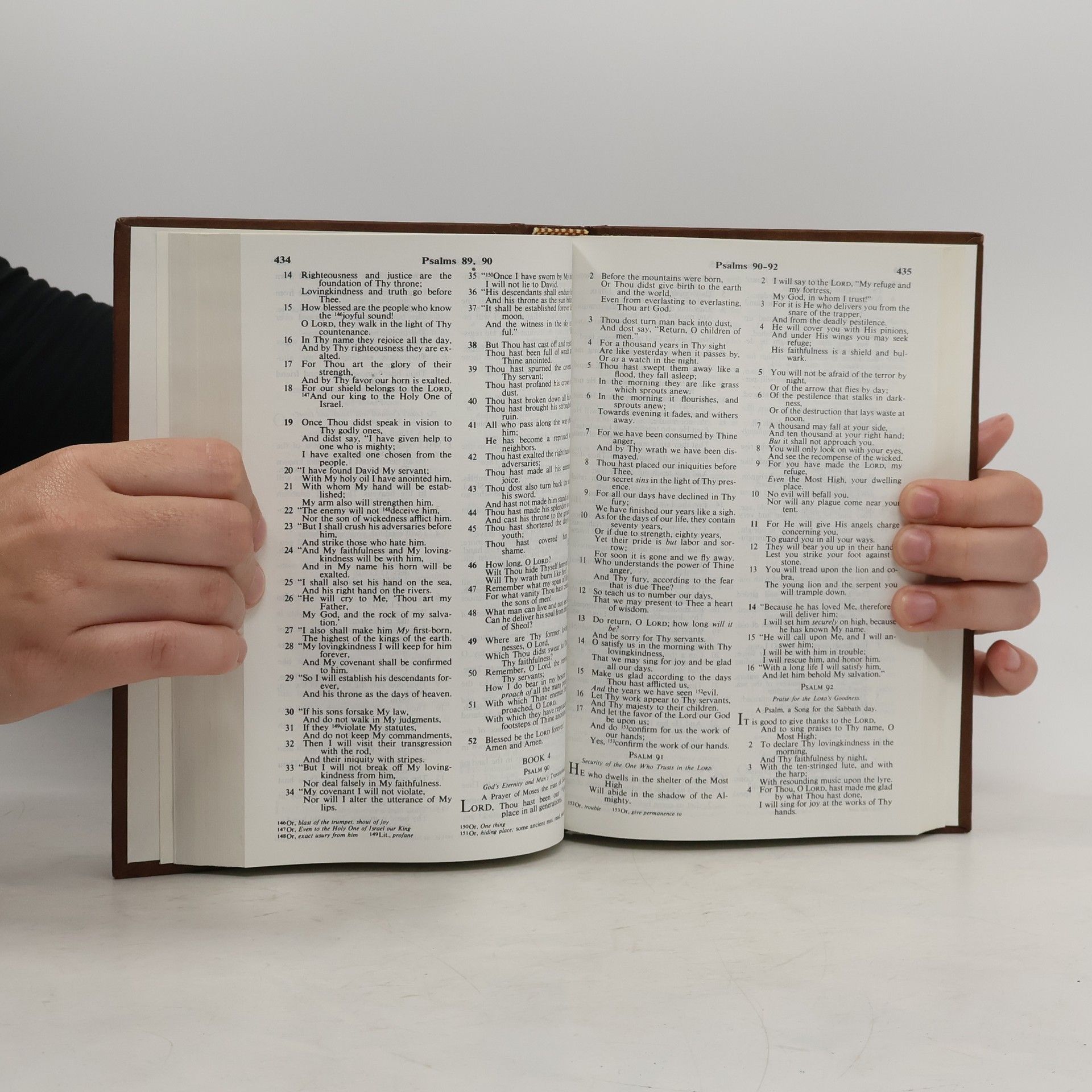 Kolektiv autorů Holy Bible