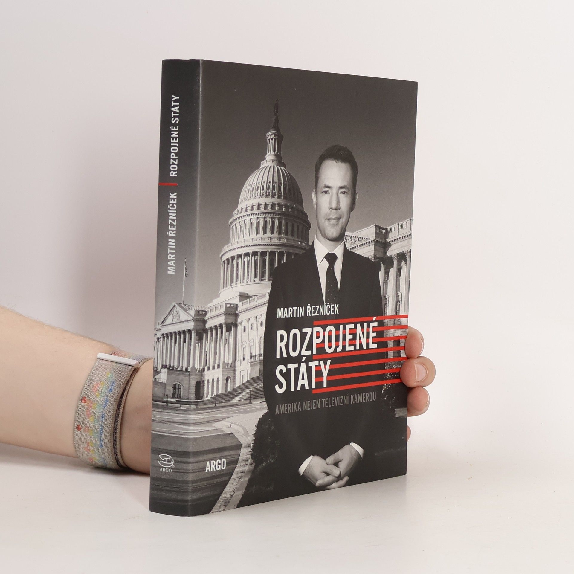 Martin Řezníček Rozpojené státy: Amerika nejen televizní kamerou