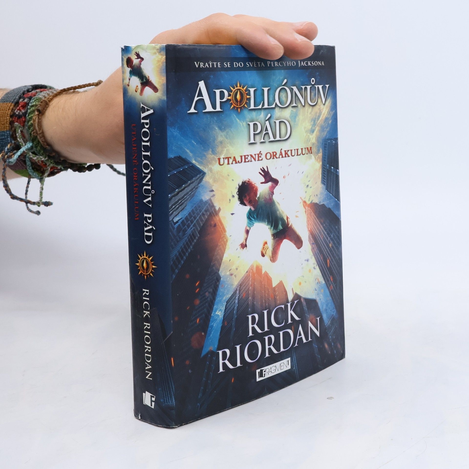 Rick Riordan Apollónův pád. Utajené orákulum