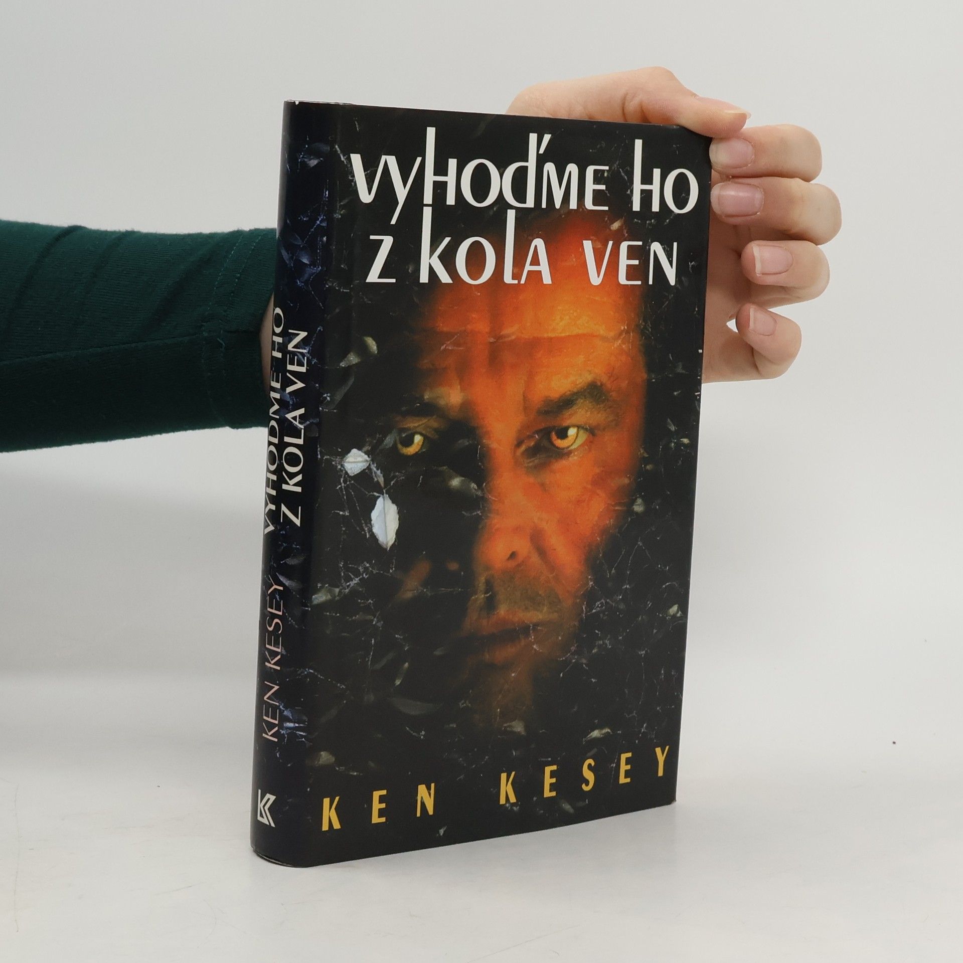 Vyhoďme ho z kola ven