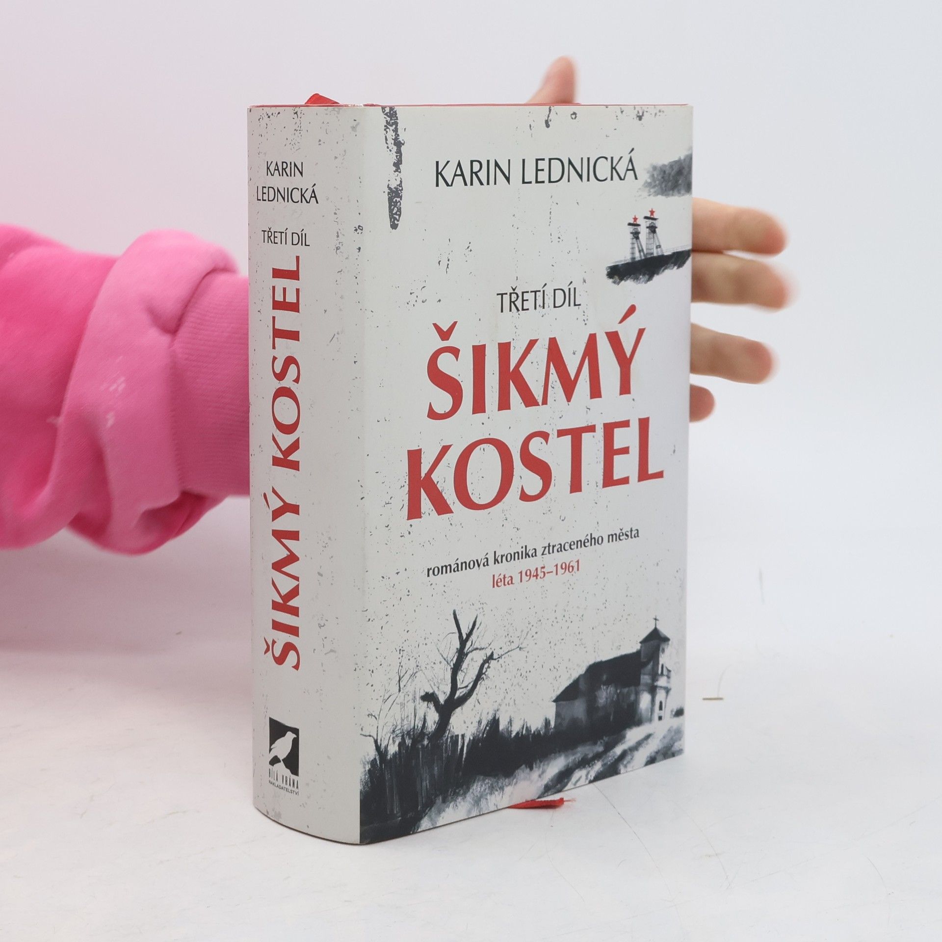 Karin Lednická Šikmý kostel 3