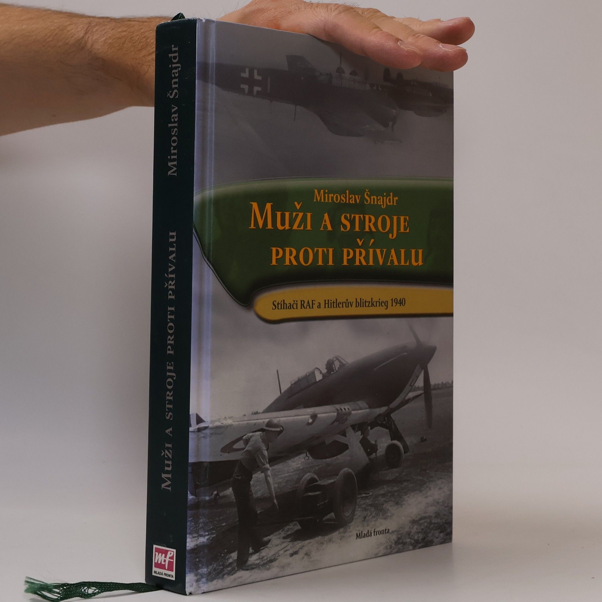 Miroslav Šnajdr Muži a stroje proti přívalu