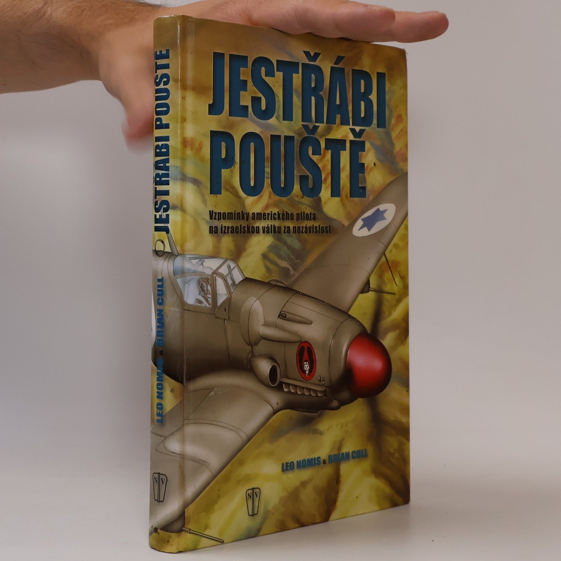 Leo Nomis Jestřábi pouště
